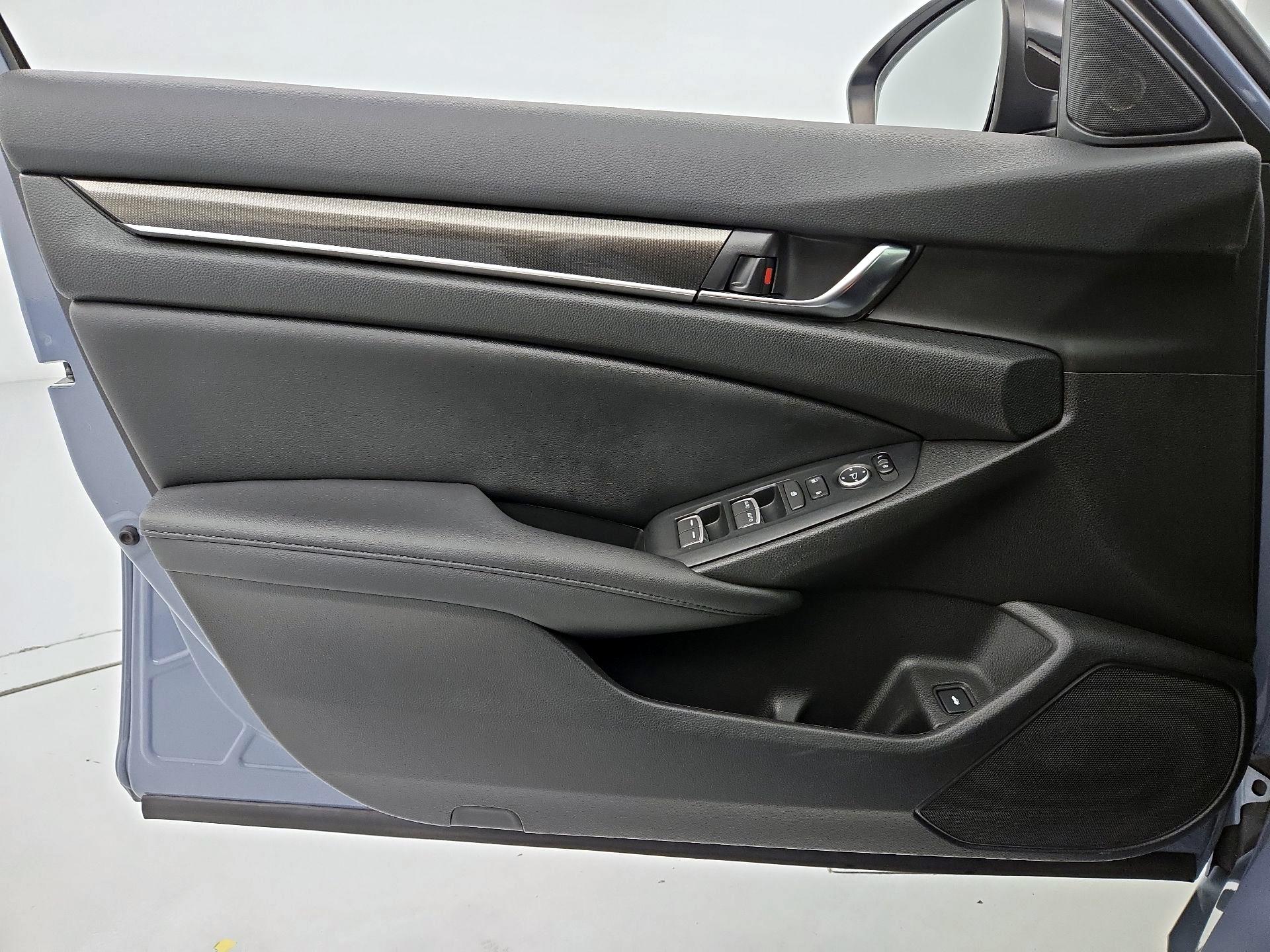 Thumbnail: 2022 Honda Accord - 12