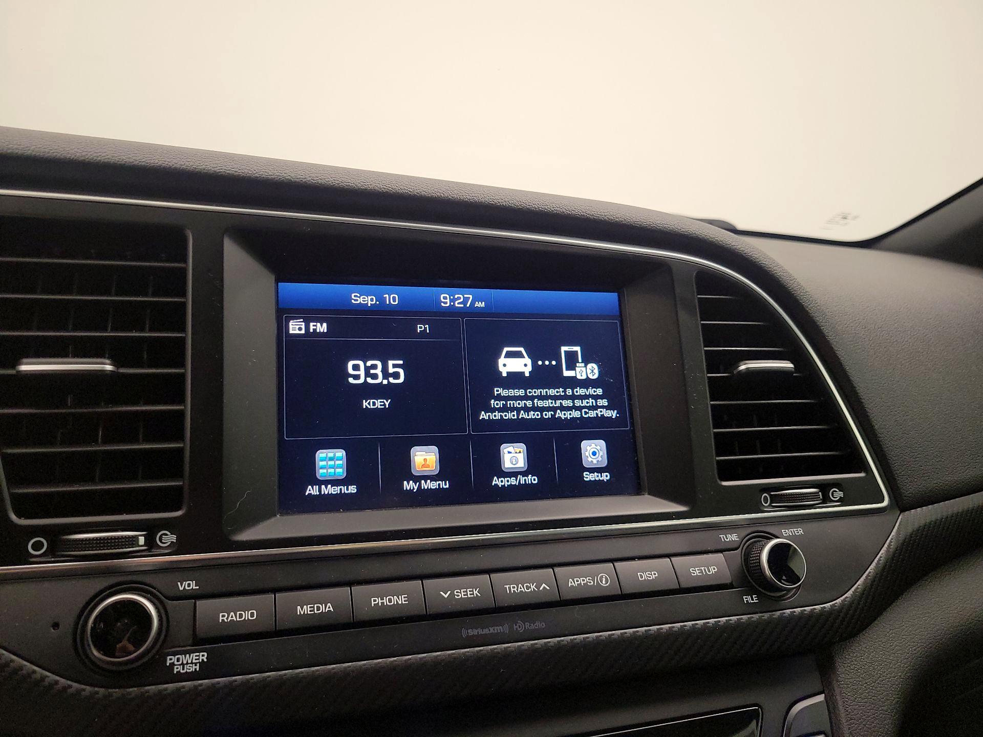 Thumbnail: 2018 Hyundai Elantra - 15