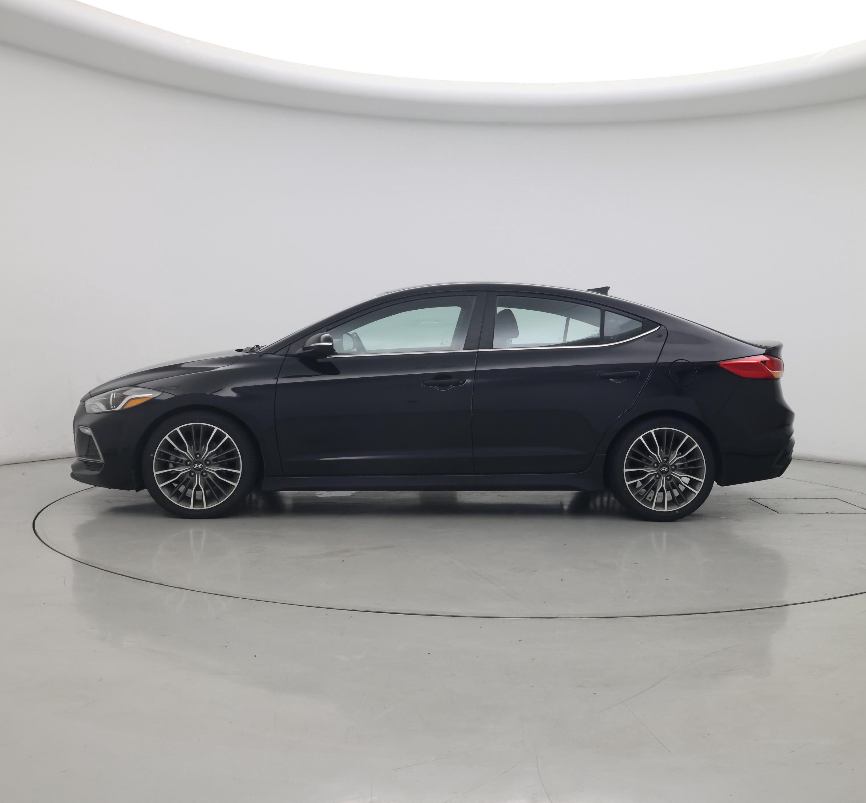 Thumbnail: 2018 Hyundai Elantra - 3