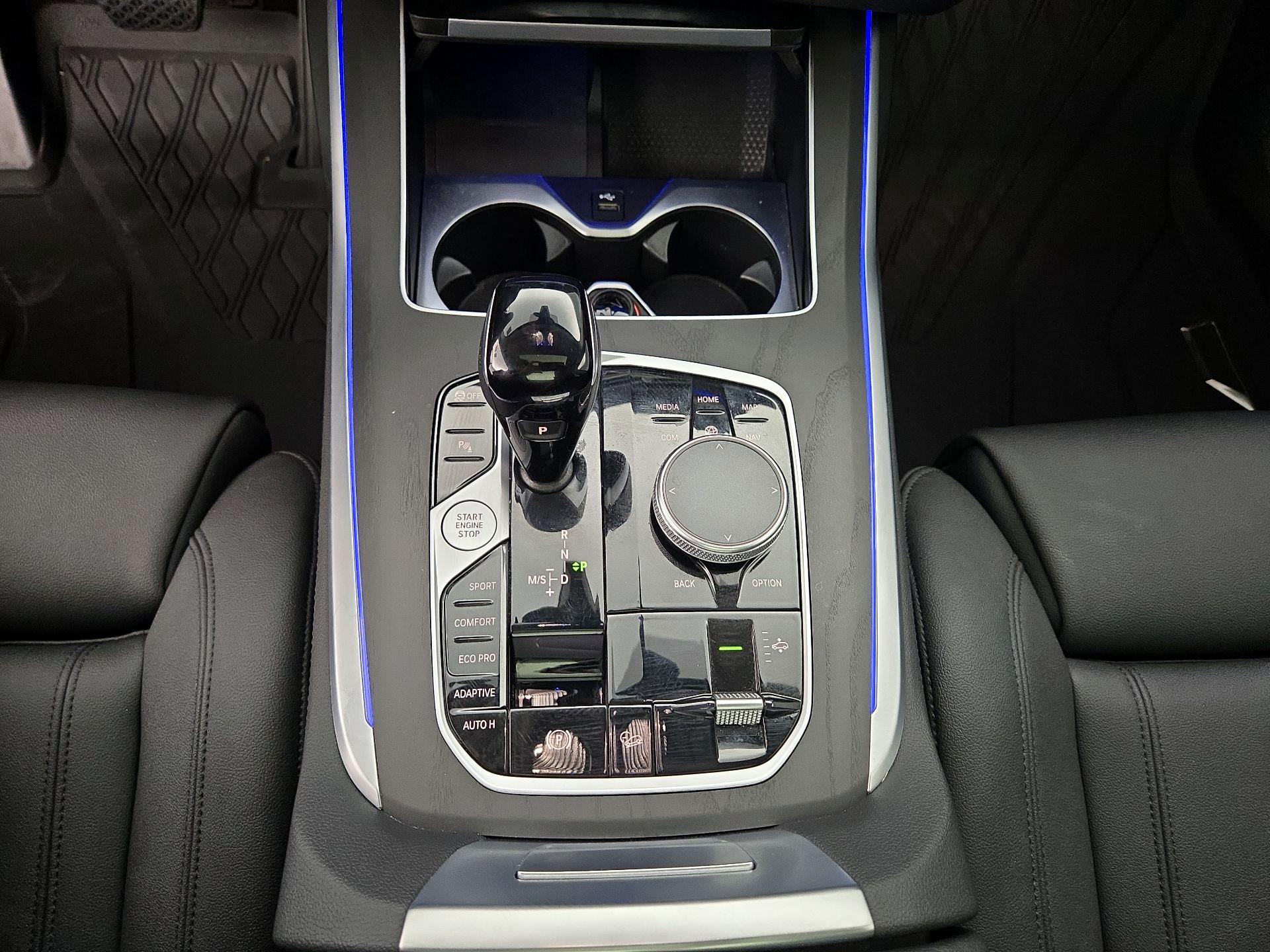 Thumbnail: 2022 BMW X7 - 18