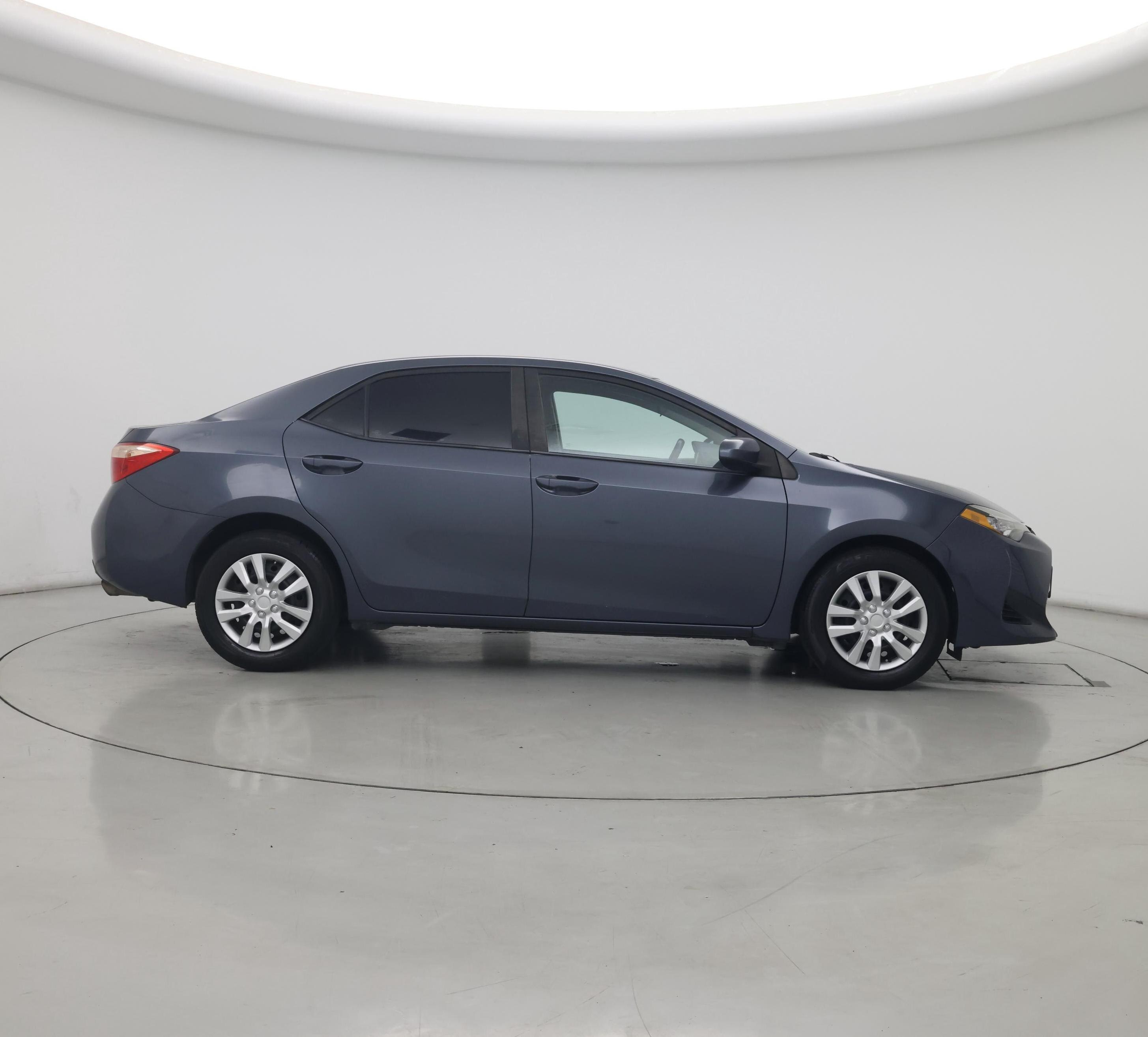 Thumbnail: 2017 Toyota Corolla - 7