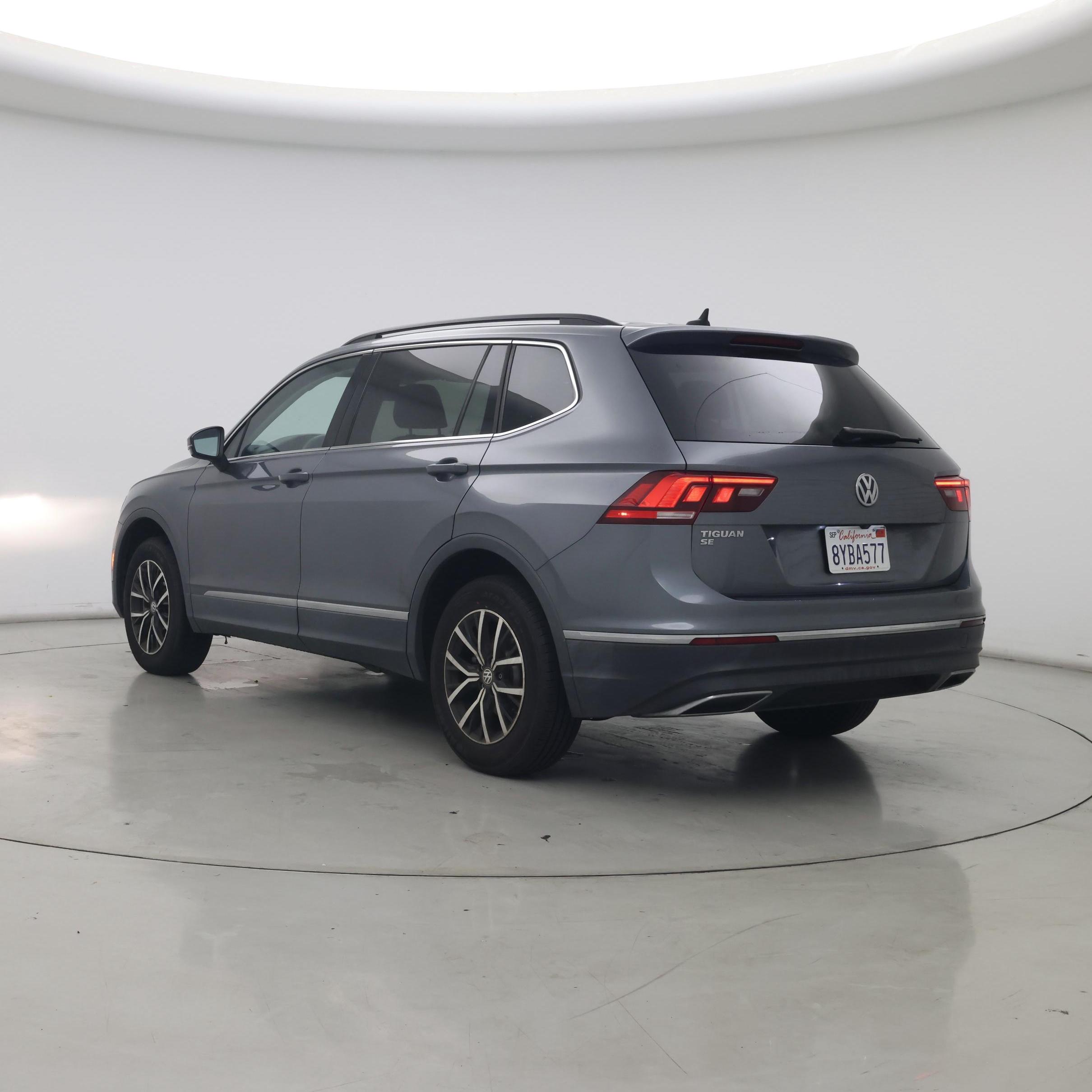 Thumbnail: 2021 Volkswagen Tiguan - 2