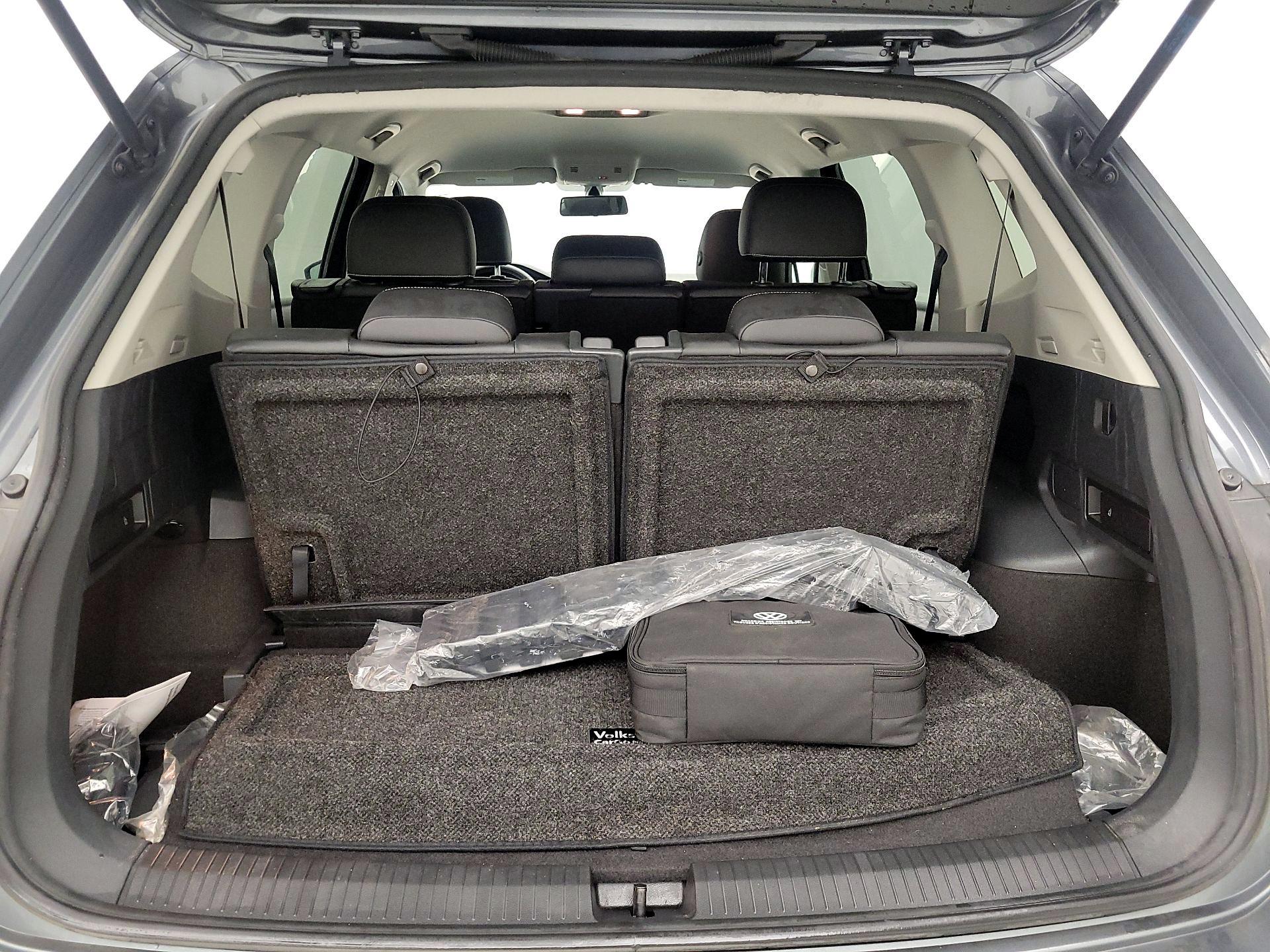 Thumbnail: 2021 Volkswagen Tiguan - 20