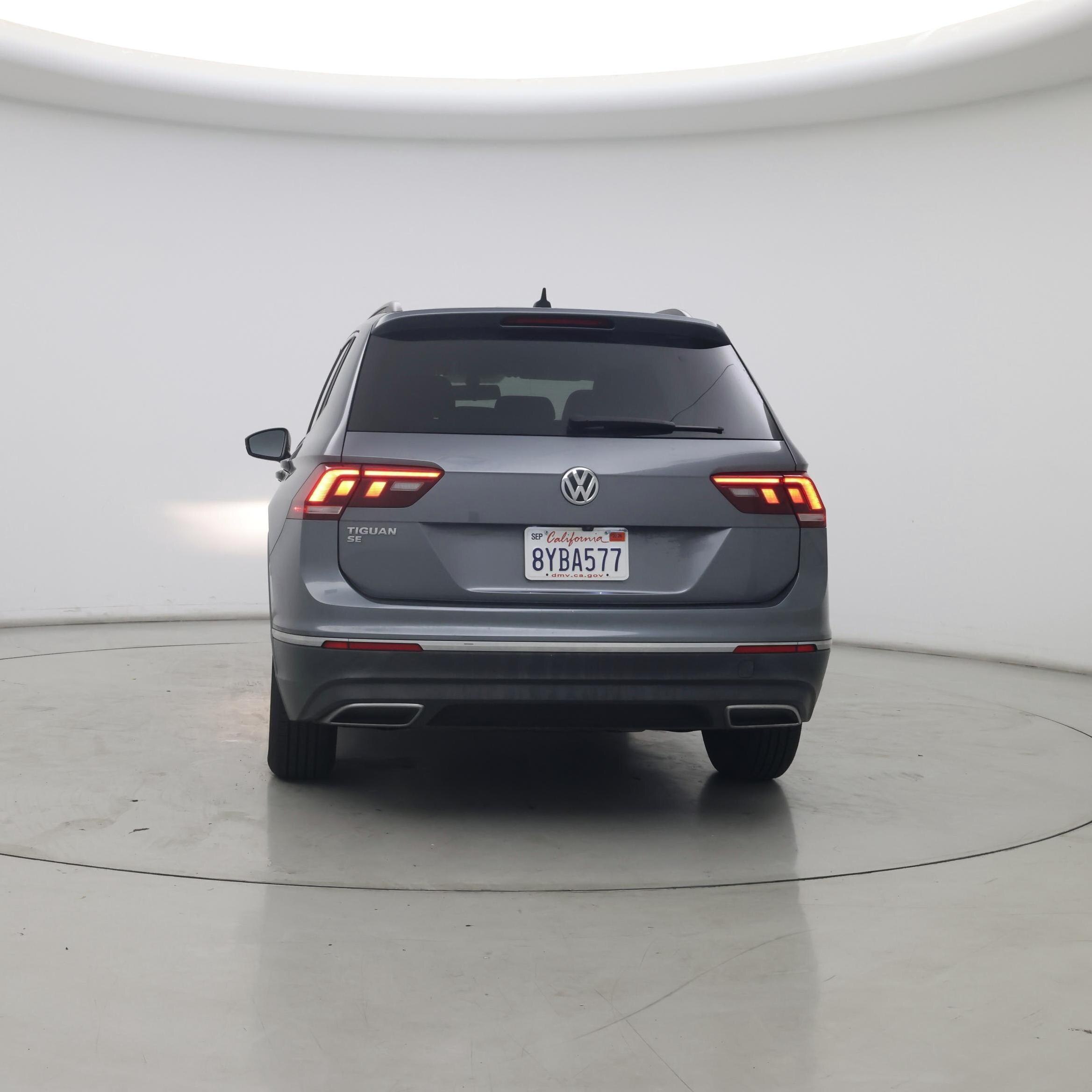 Thumbnail: 2021 Volkswagen Tiguan - 6
