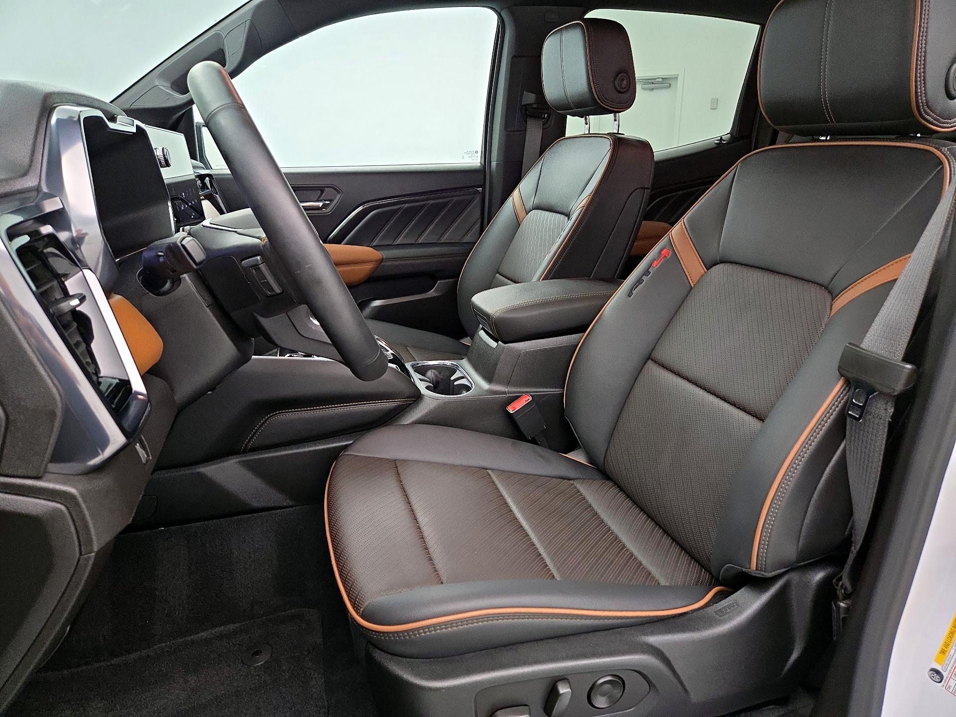 Thumbnail: 2024 GMC Canyon - 11