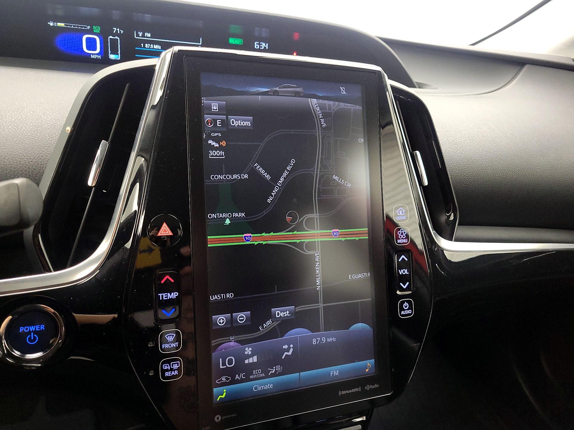 Thumbnail: 2020 Toyota Prius Prime - 14