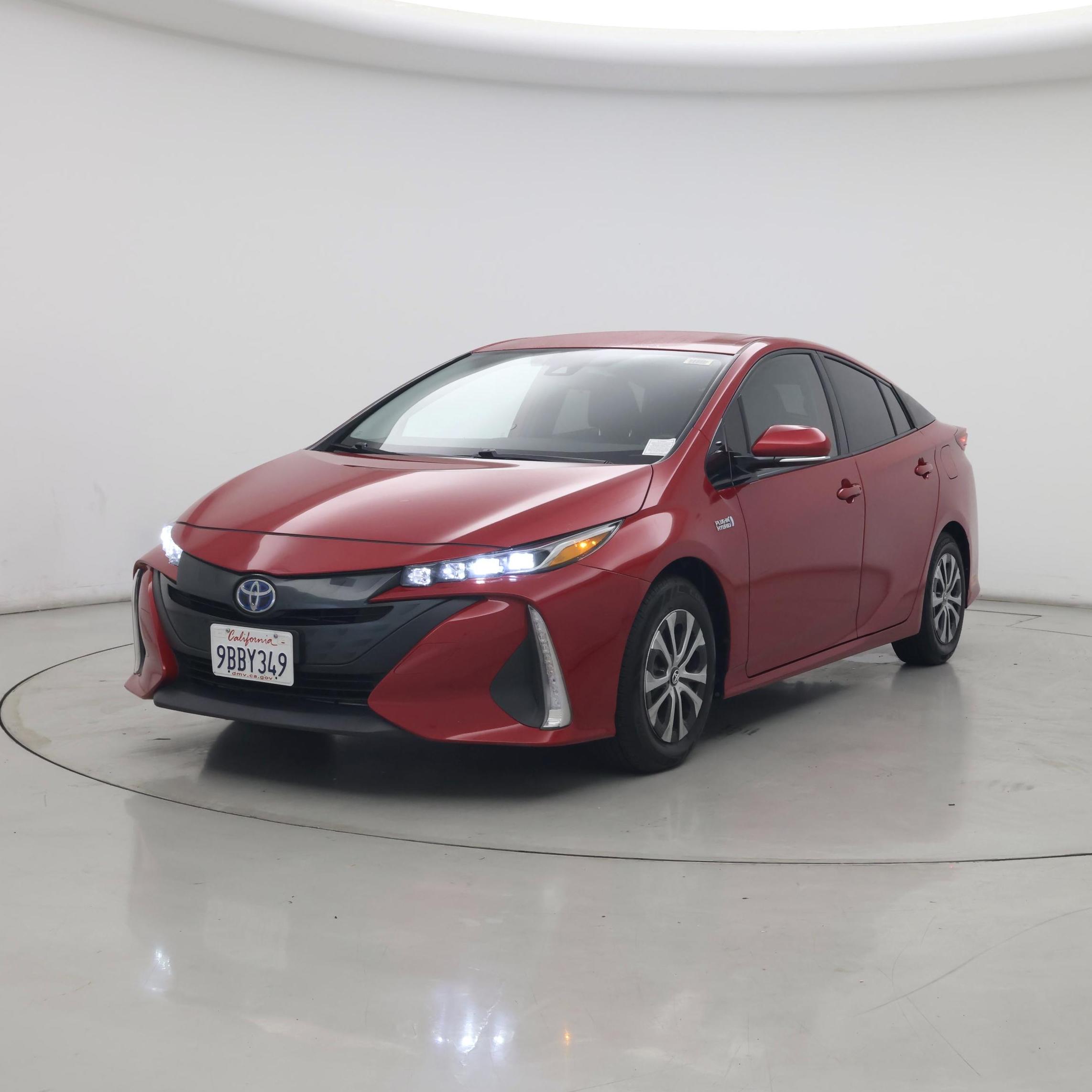 Thumbnail: 2020 Toyota Prius Prime - 4