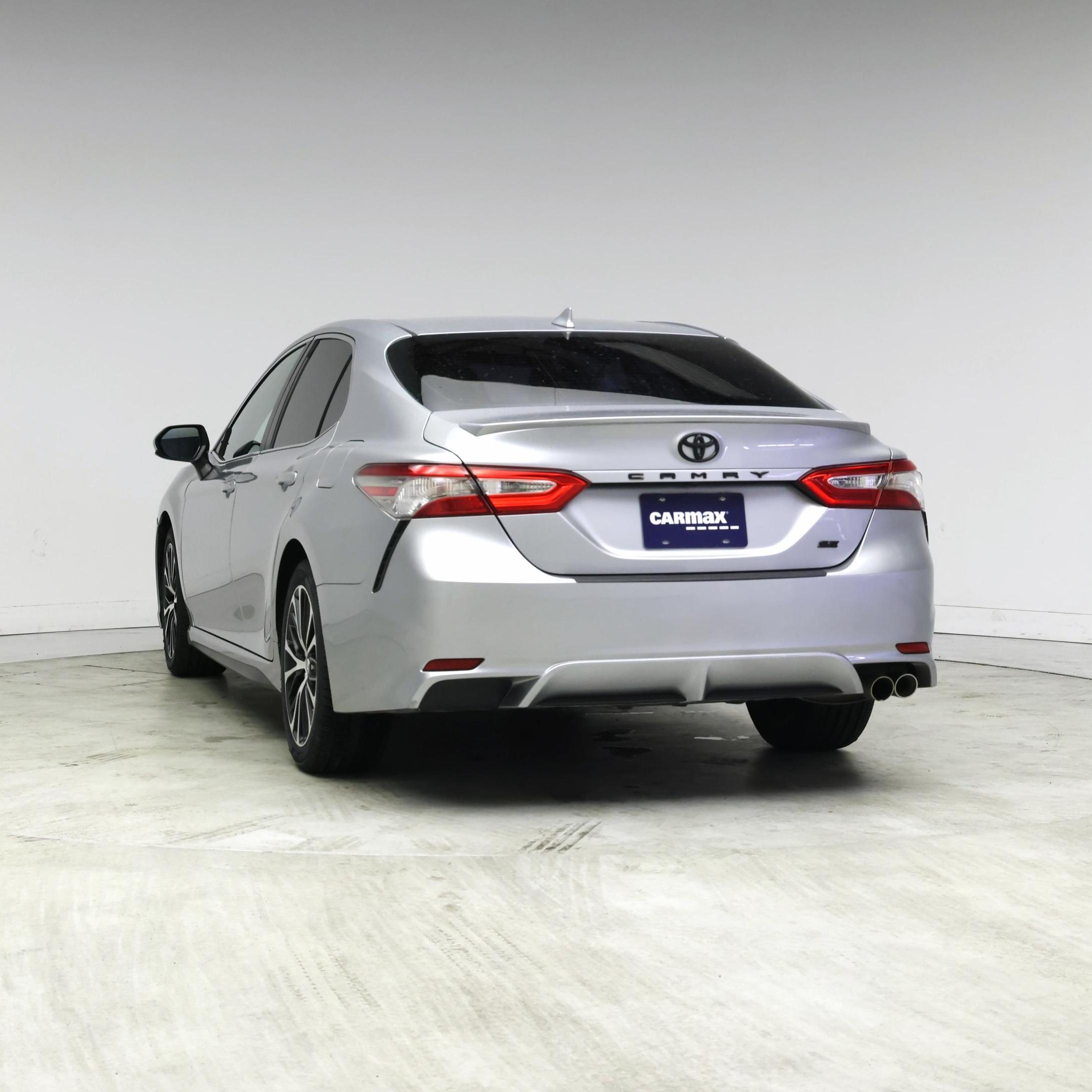 Thumbnail: 2019 Toyota Camry - 6