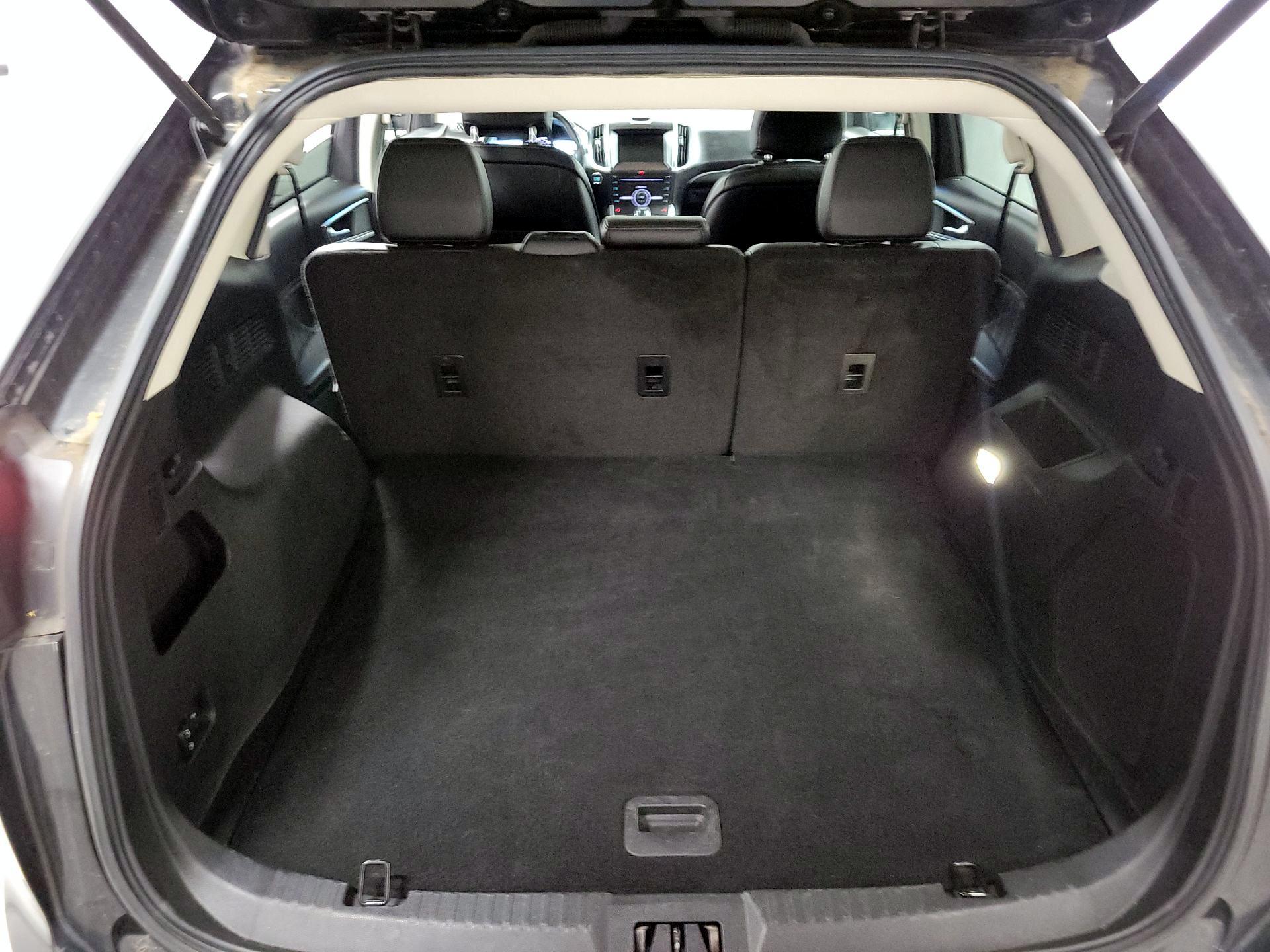 Thumbnail: 2015 Ford Edge - 19