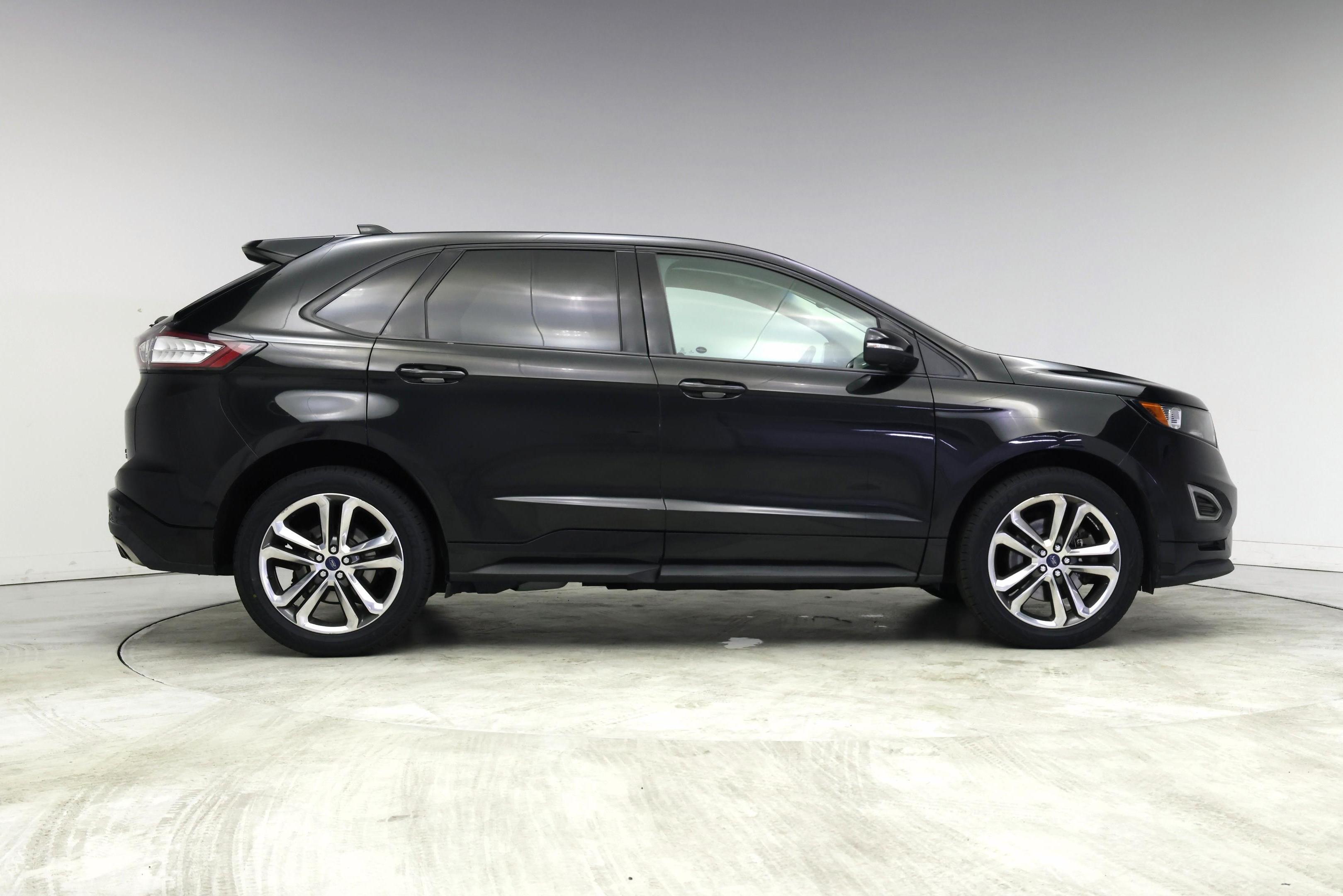 Thumbnail: 2015 Ford Edge - 7