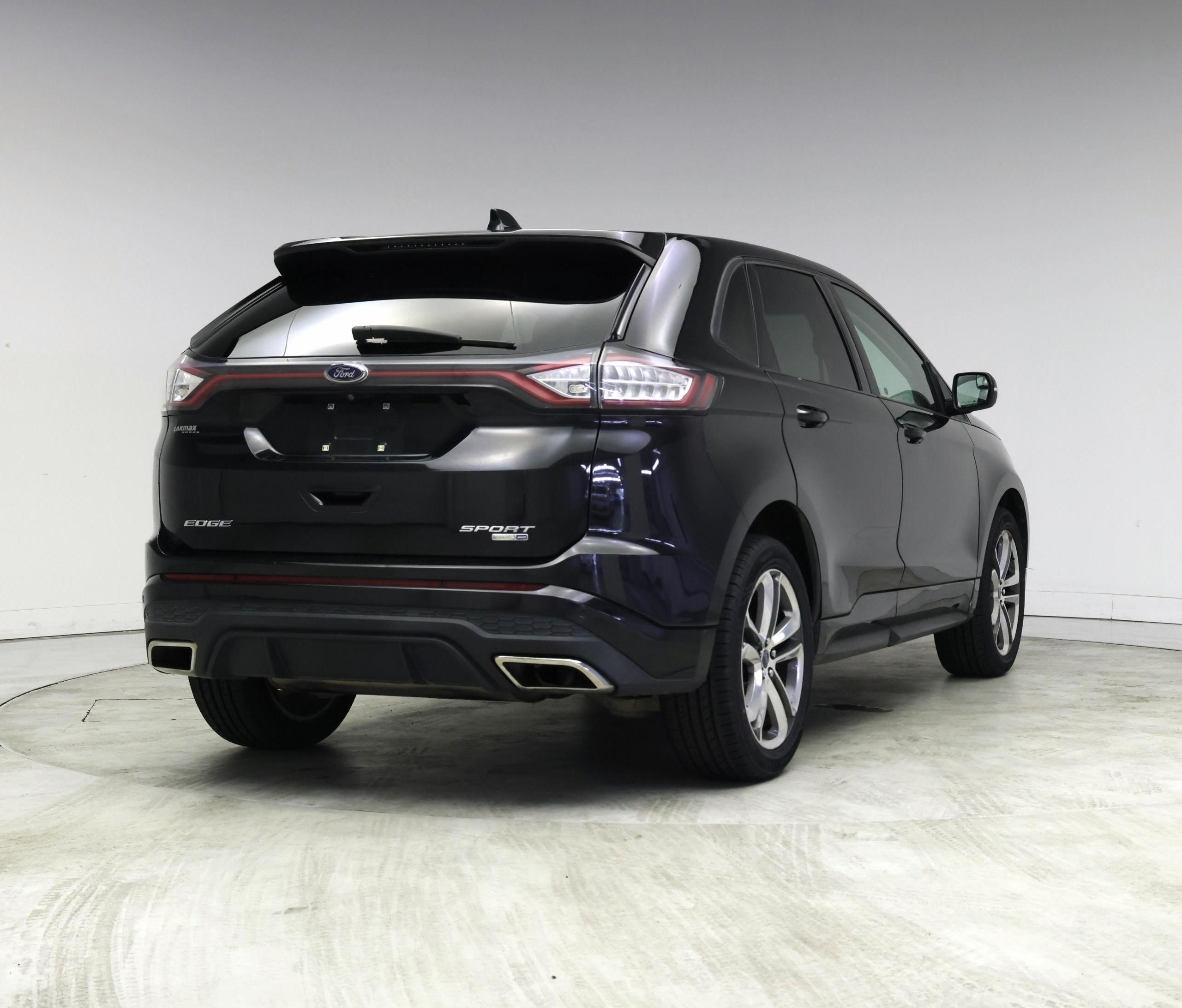 Thumbnail: 2015 Ford Edge - 8