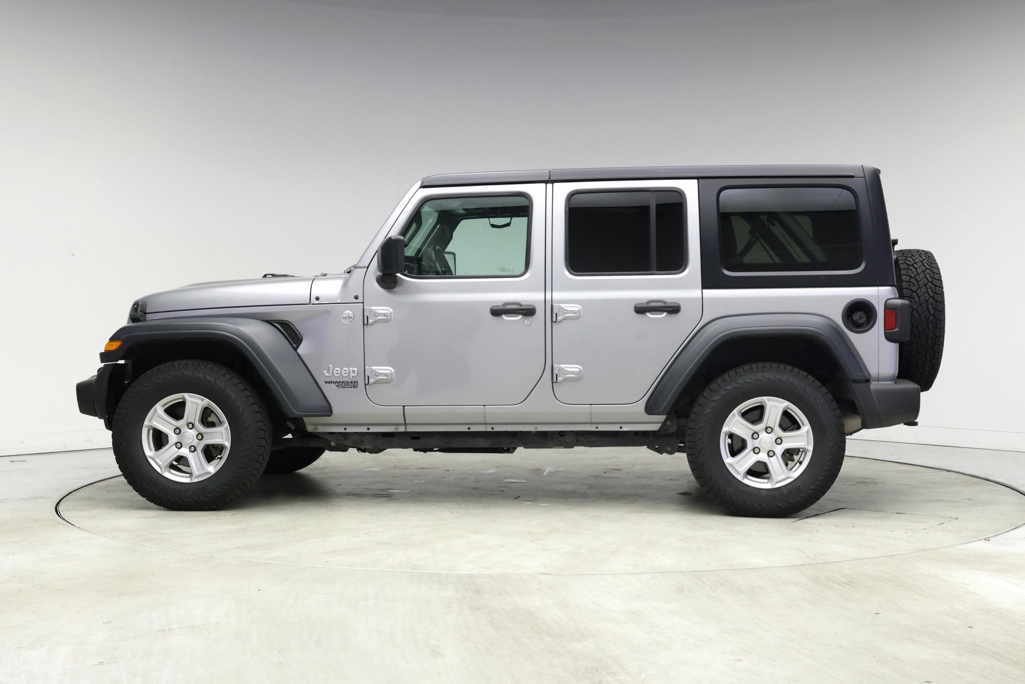 Thumbnail: 2018 Jeep Wrangler - 3