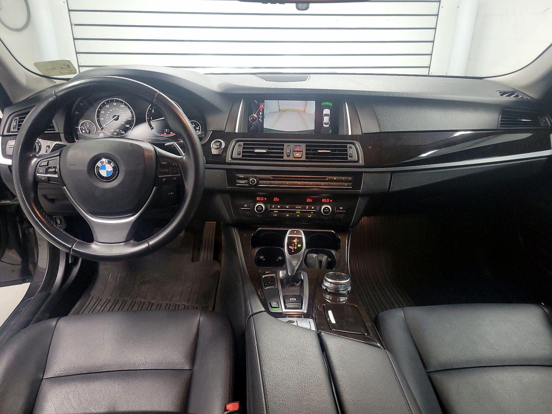 Thumbnail: 2016 BMW 5 Series - 9
