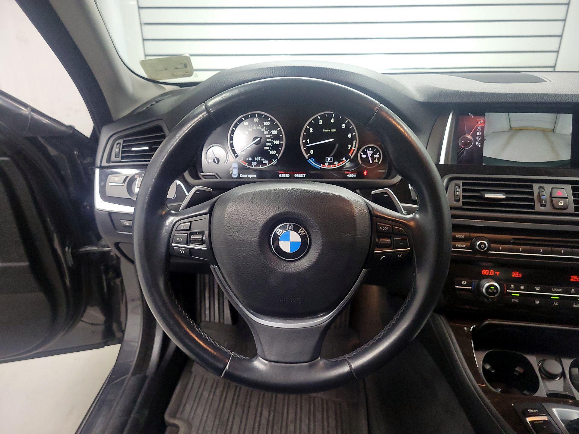 Thumbnail: 2016 BMW 5 Series - 10