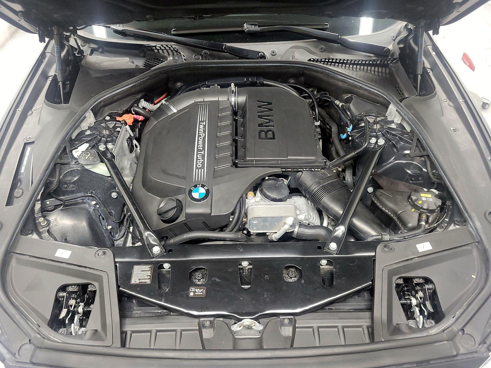 Thumbnail: 2016 BMW 5 Series - 19