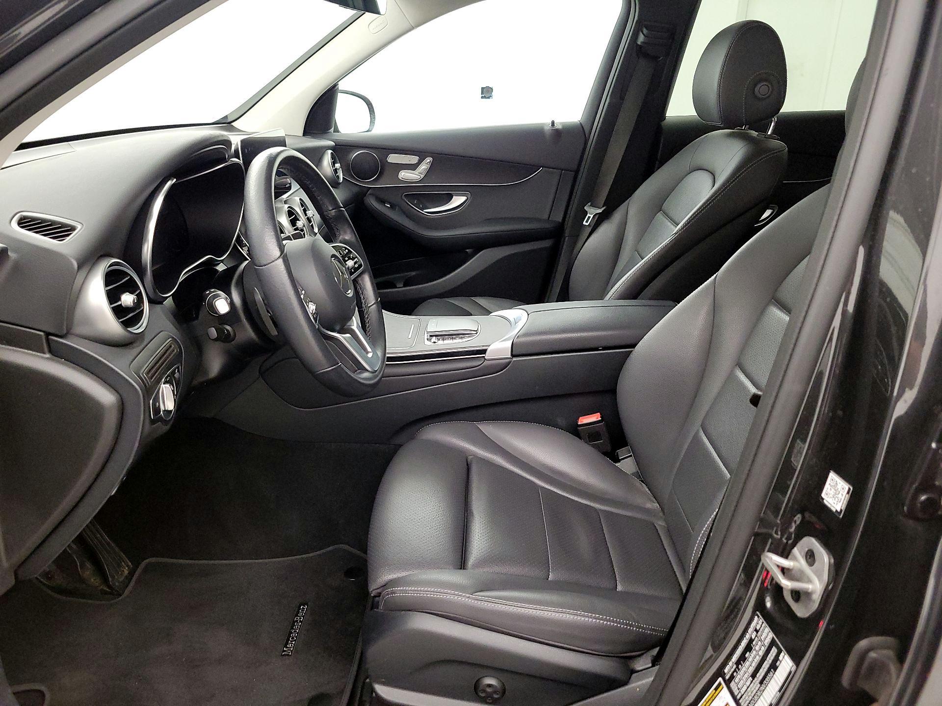 Thumbnail: 2022 Mercedes-Benz GLC - 11