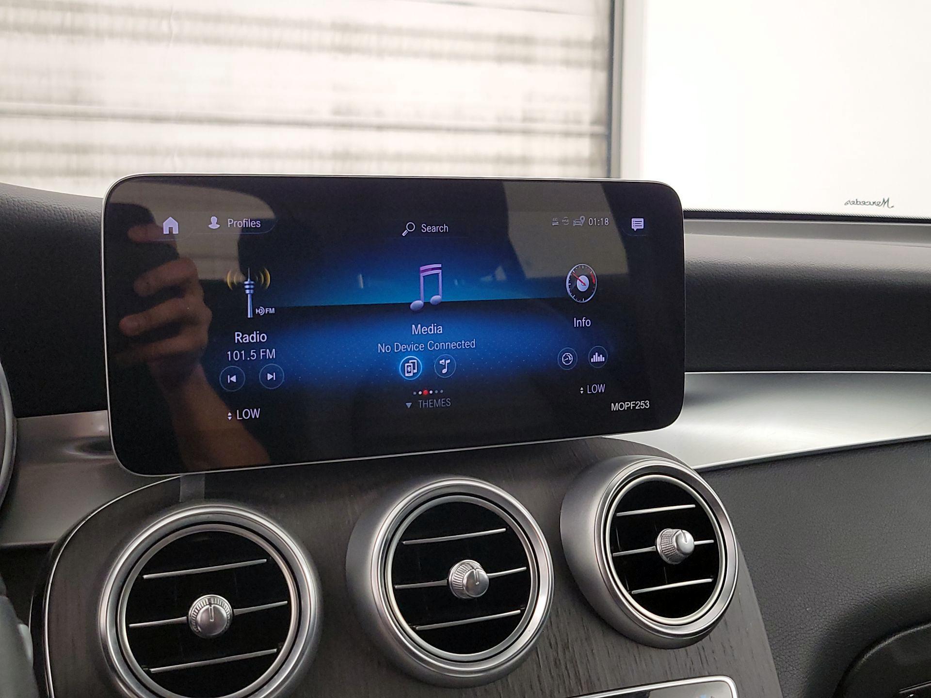 Thumbnail: 2022 Mercedes-Benz GLC - 15