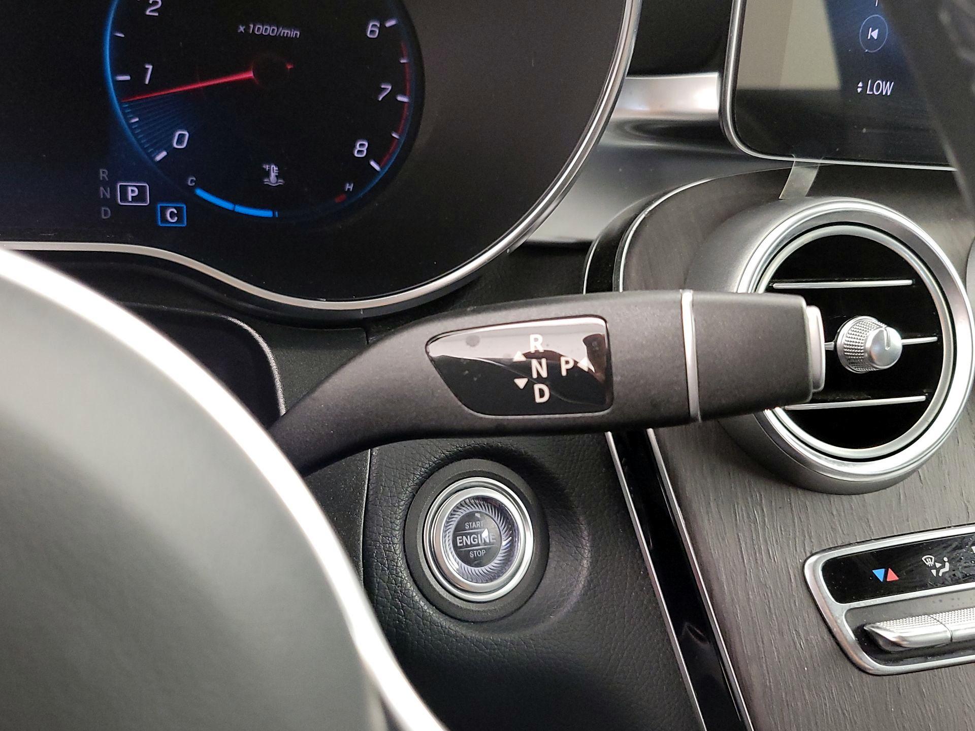 Thumbnail: 2022 Mercedes-Benz GLC - 17