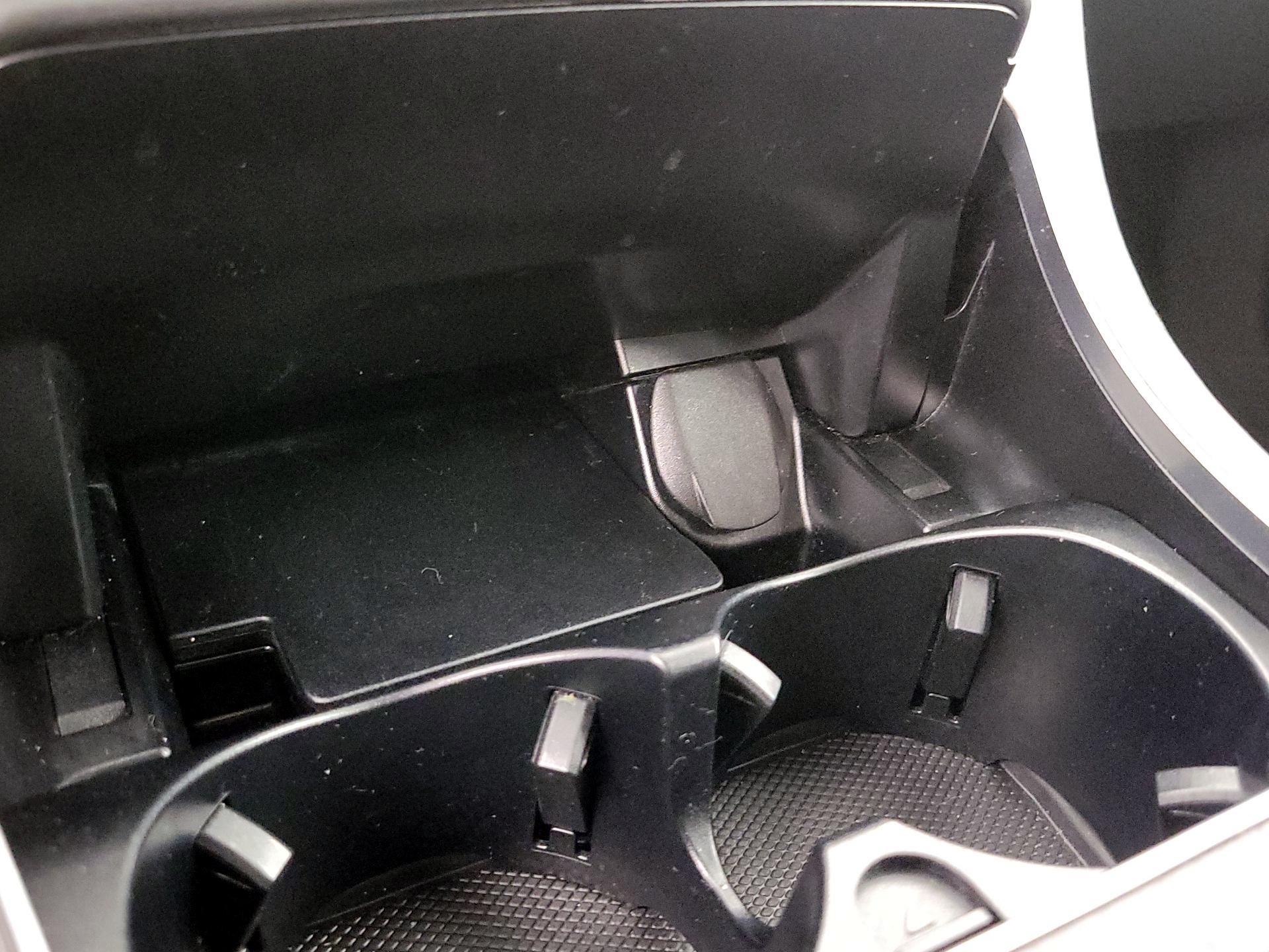 Thumbnail: 2022 Mercedes-Benz GLC - 18