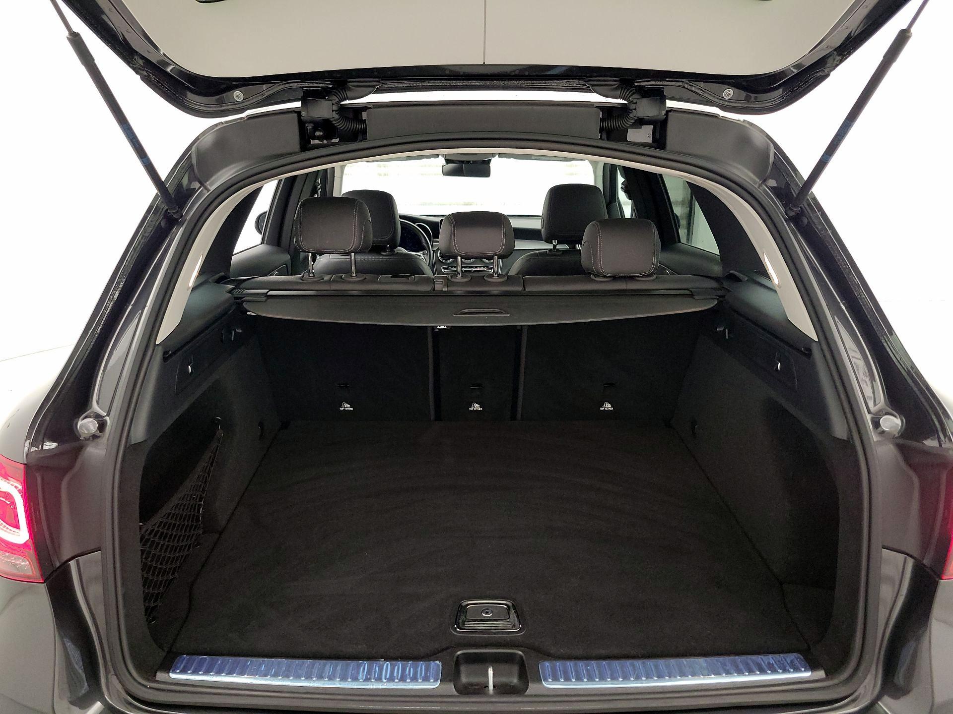 Thumbnail: 2022 Mercedes-Benz GLC - 20