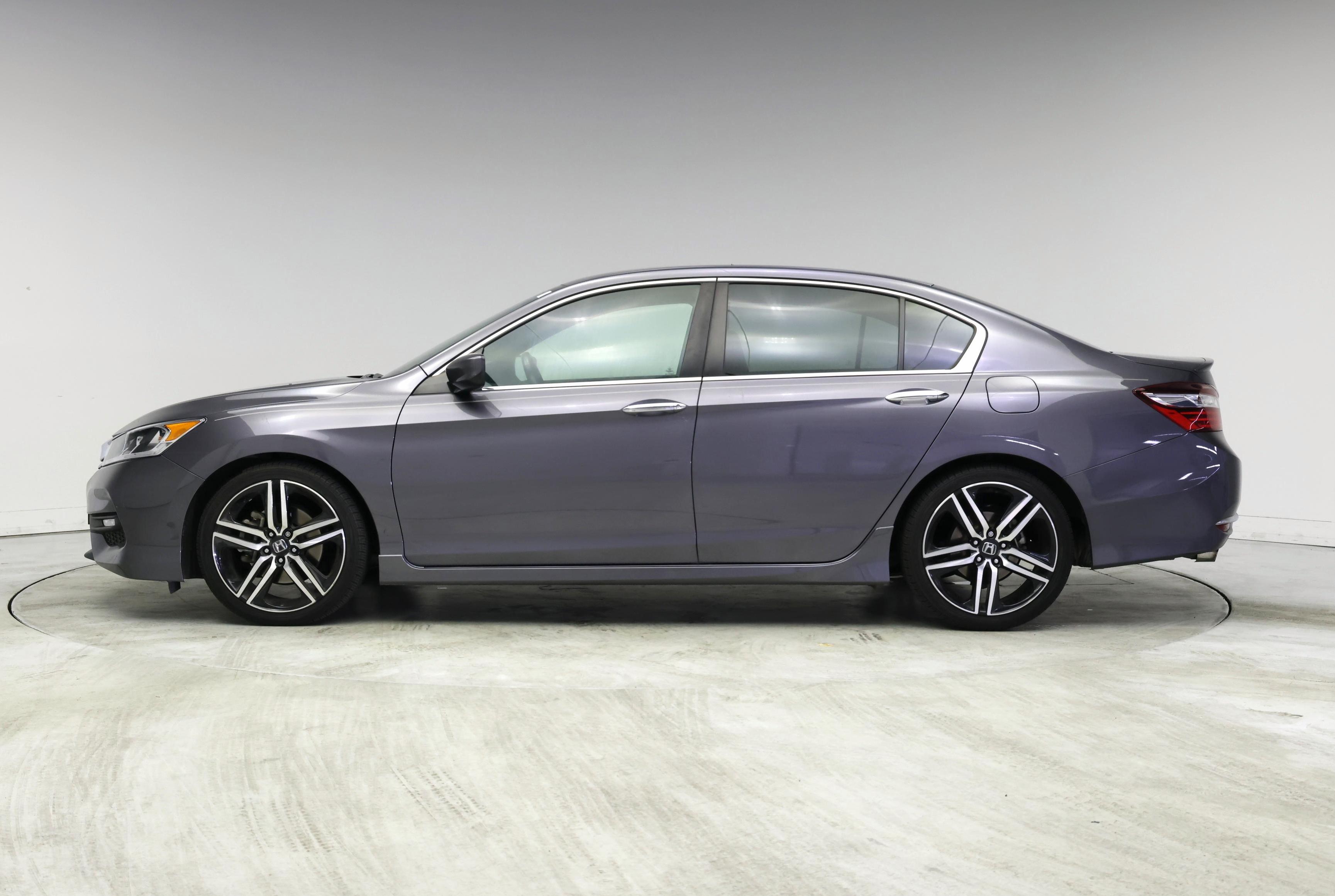 Thumbnail: 2016 Honda Accord - 3