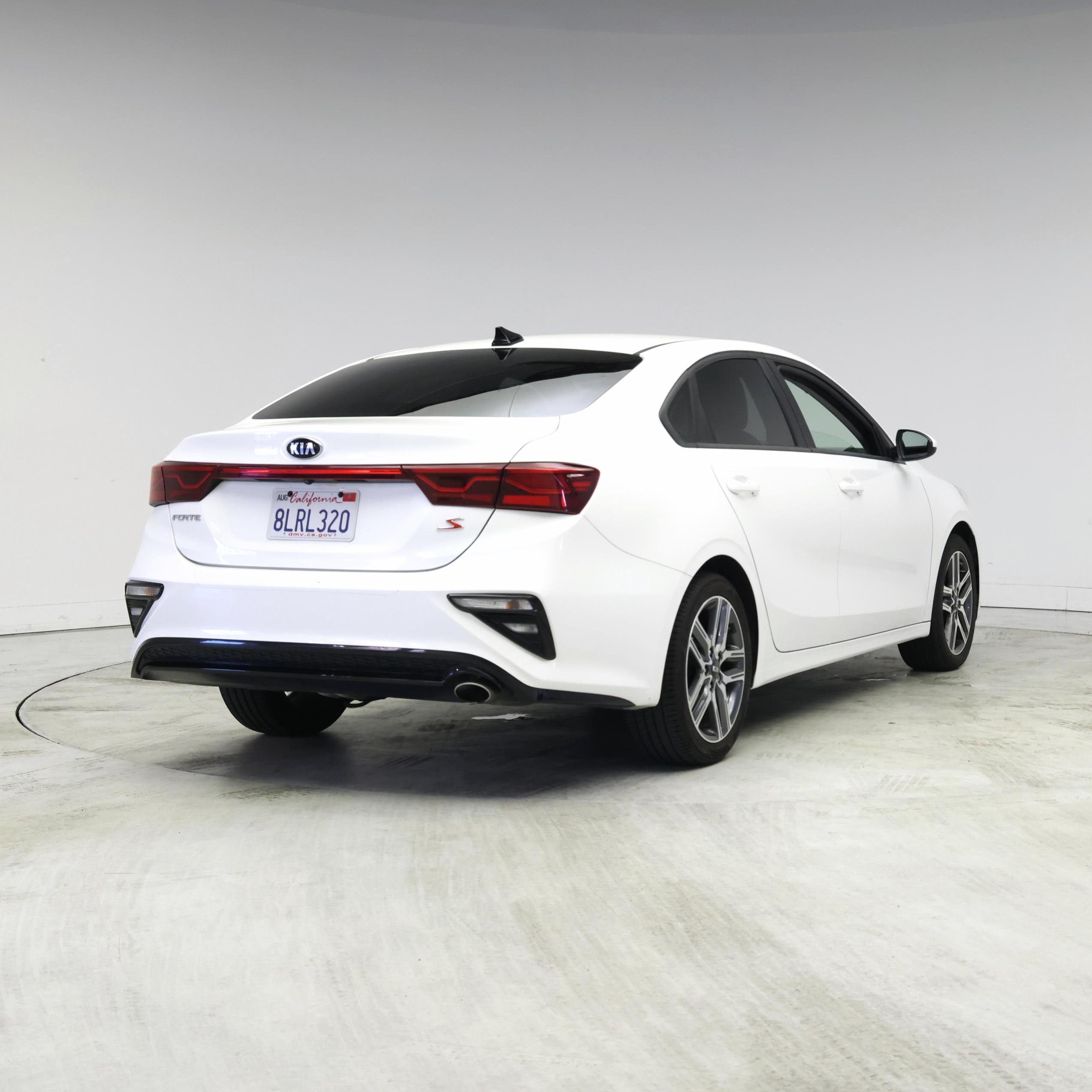 Thumbnail: 2019 Kia Forte - 8