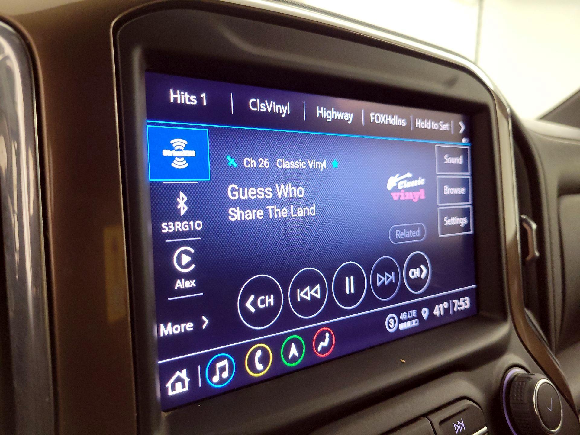 Thumbnail: 2022 Chevrolet Silverado 3500 - 16