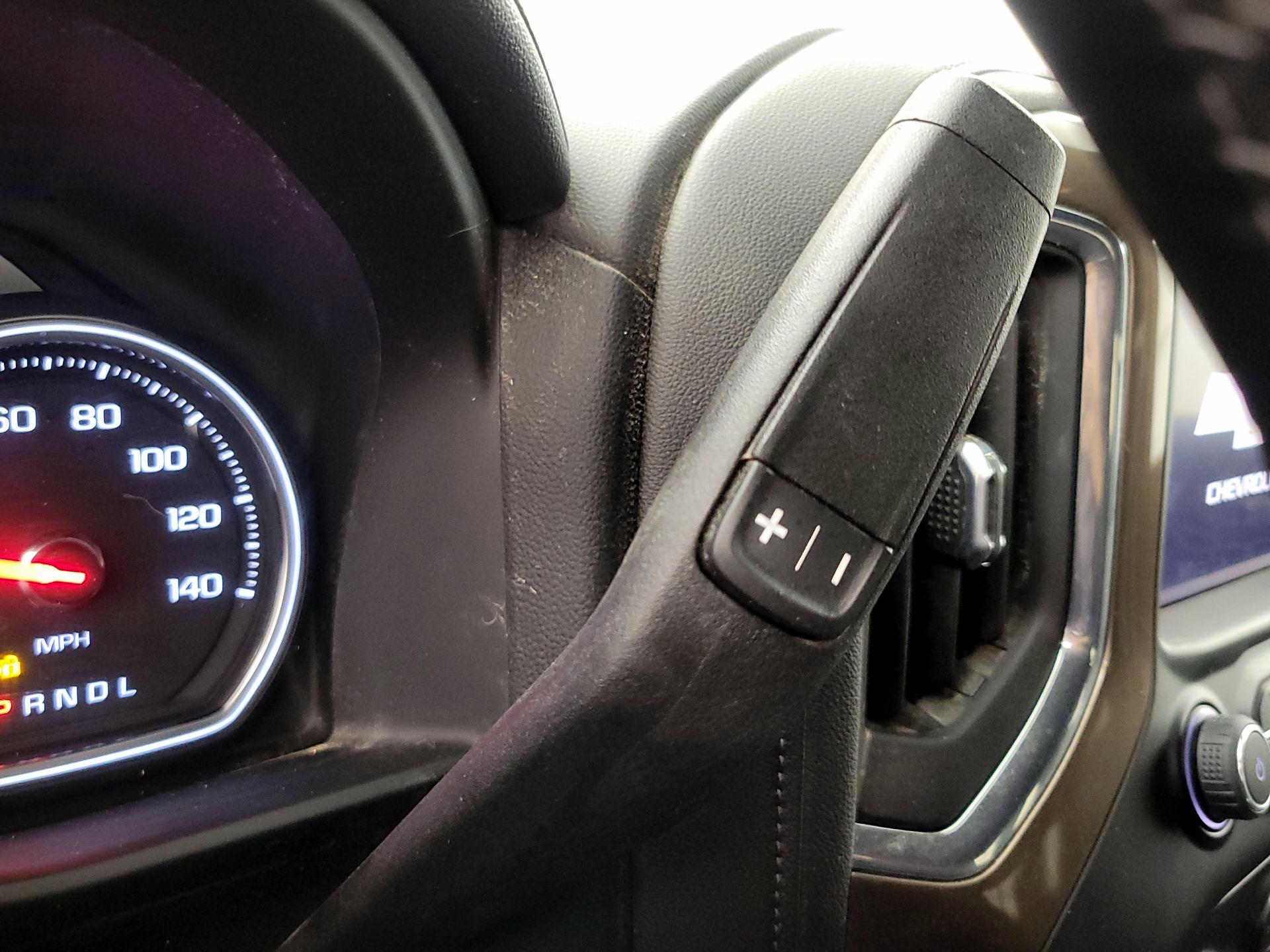 Thumbnail: 2022 Chevrolet Silverado 3500 - 18