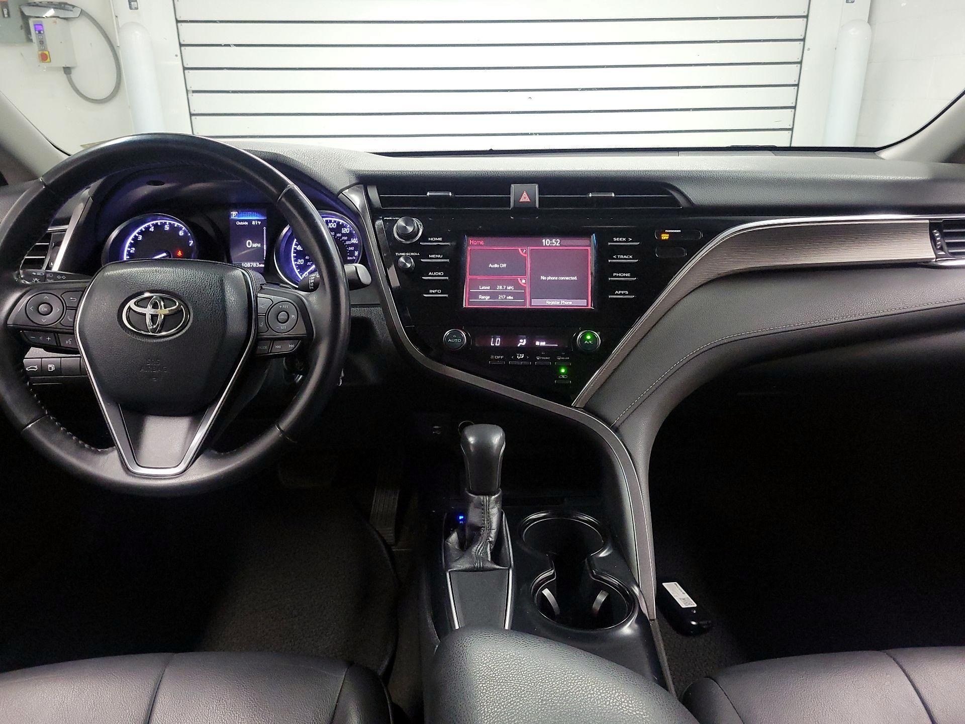 Thumbnail: 2018 Toyota Camry - 9