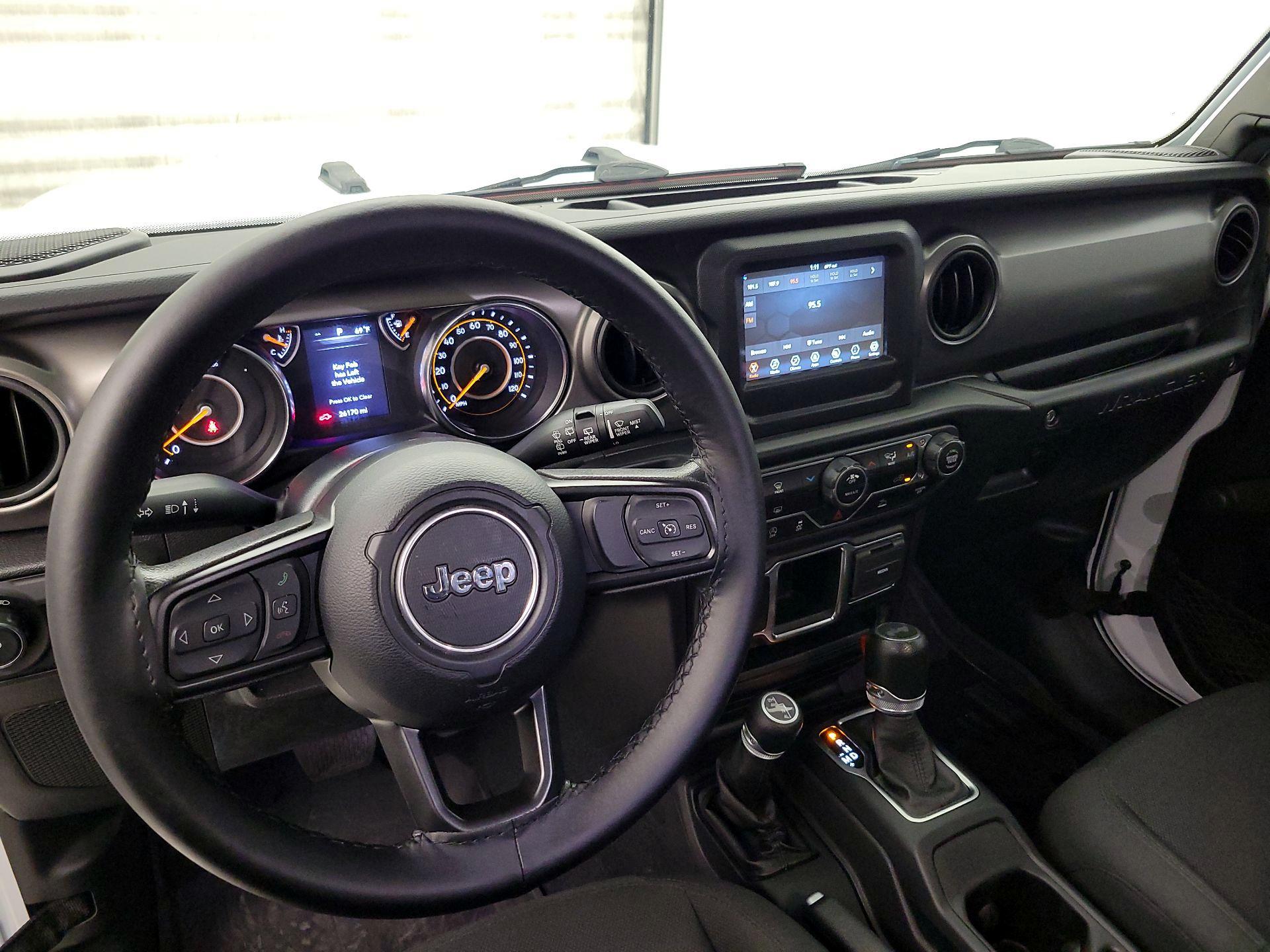 Thumbnail: 2022 Jeep Wrangler - 9