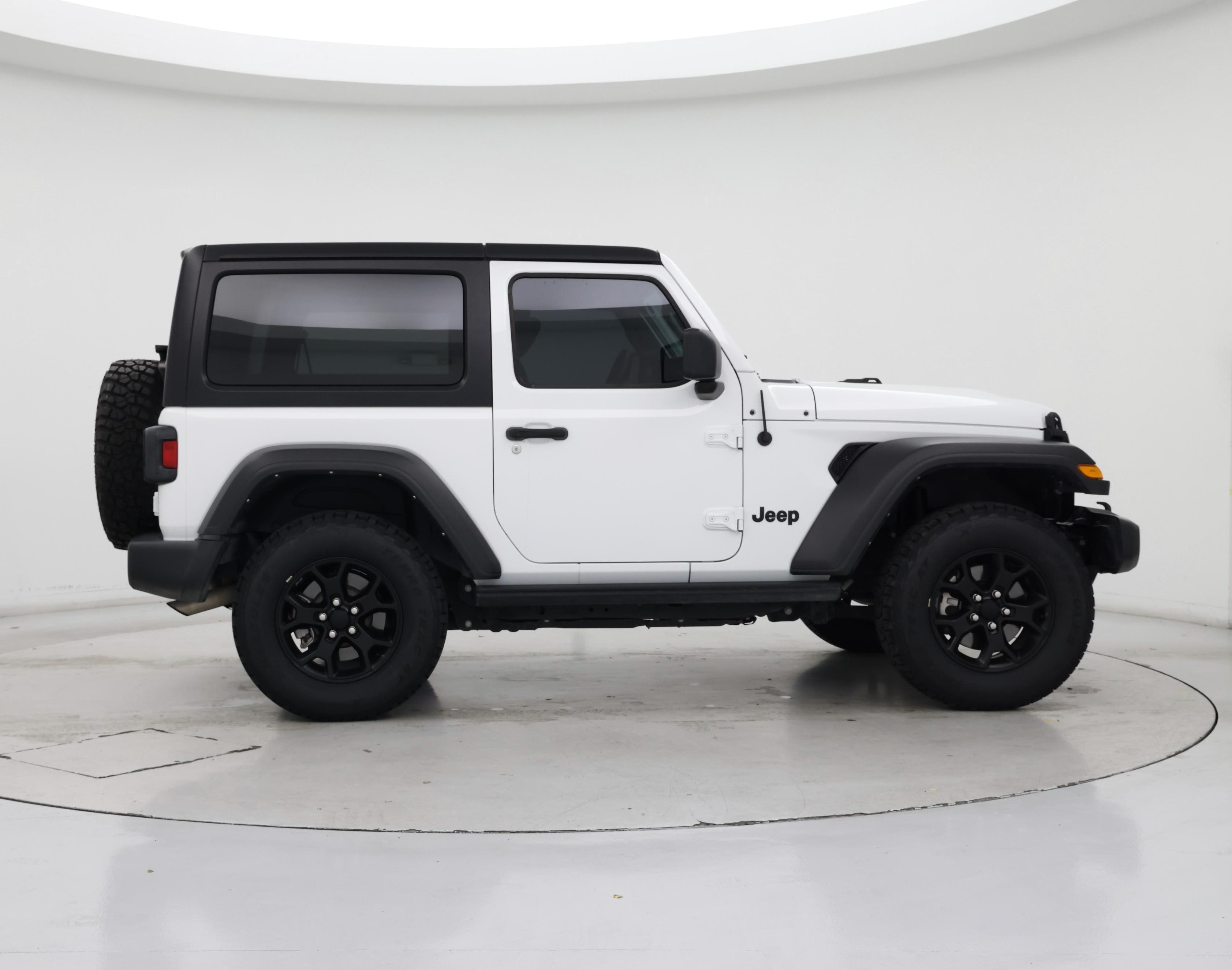 Thumbnail: 2022 Jeep Wrangler - 7