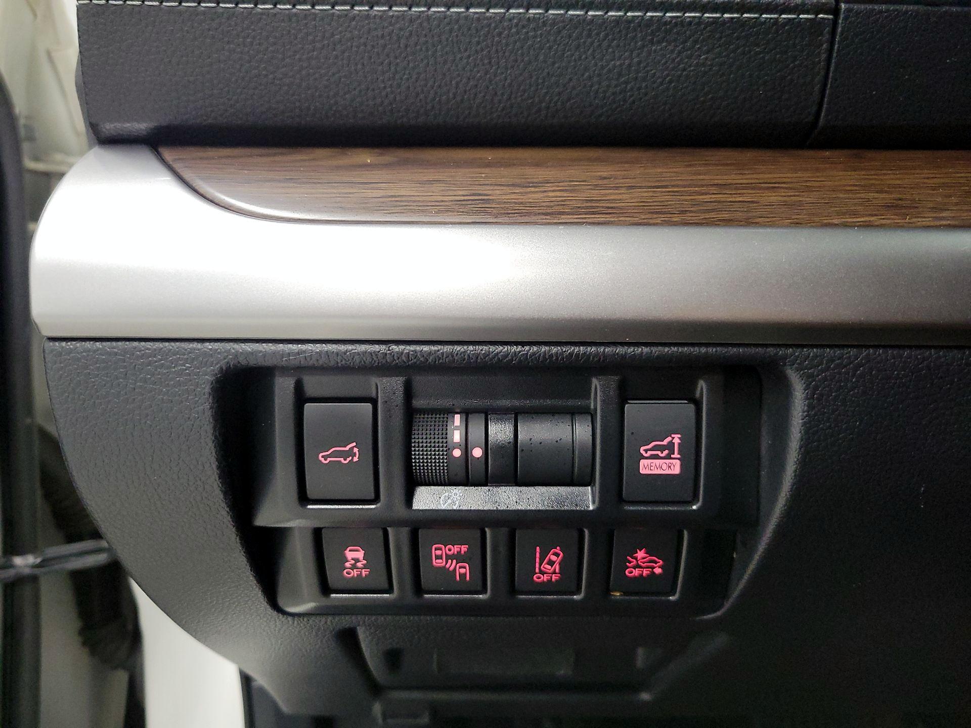 Thumbnail: 2018 Subaru Outback - 13