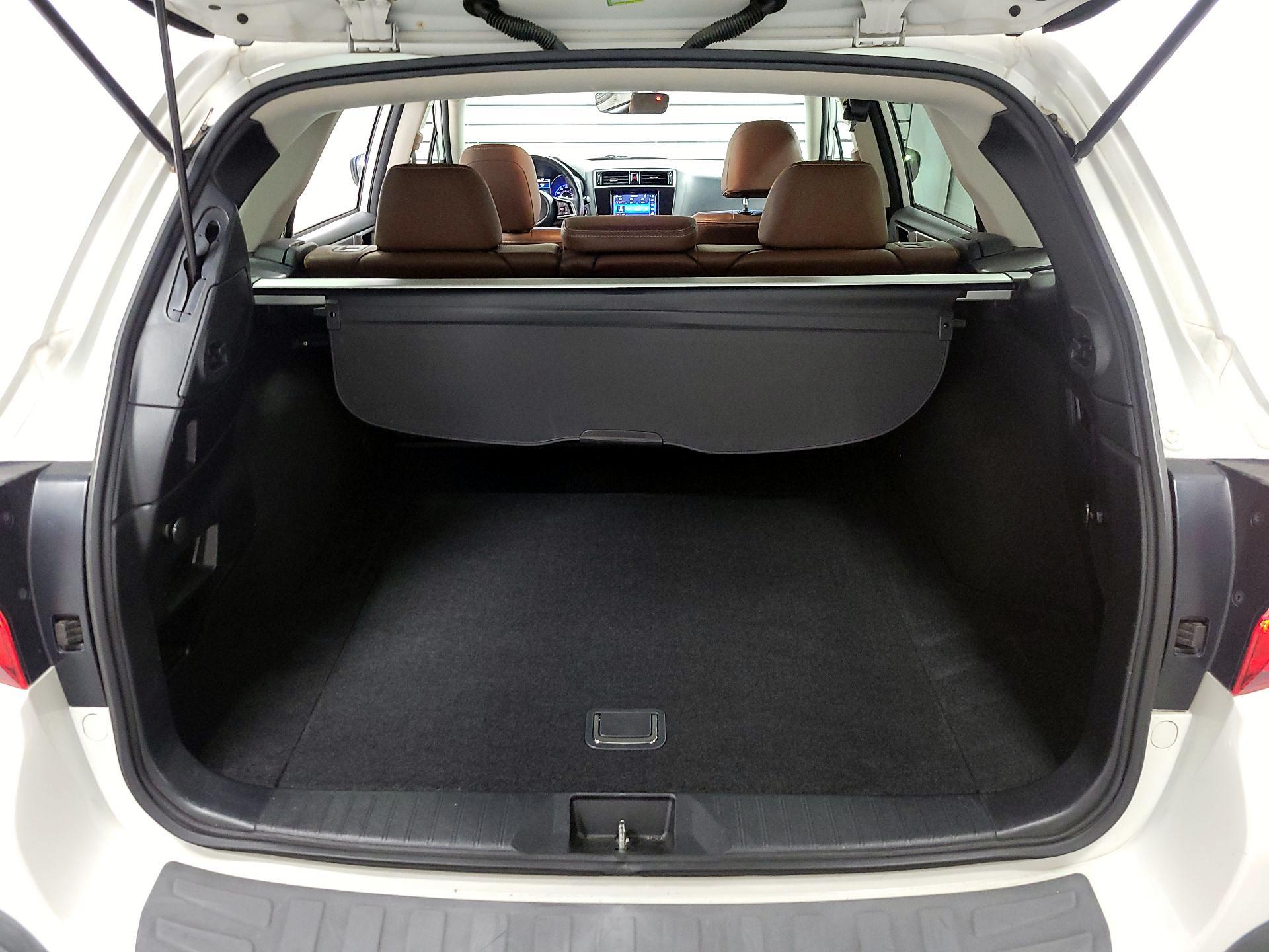 Thumbnail: 2018 Subaru Outback - 20