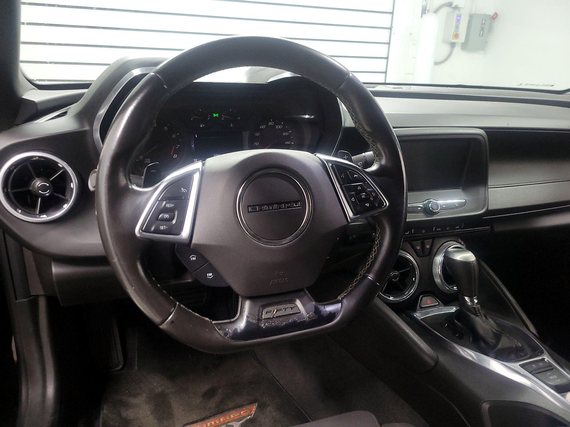 Thumbnail: 2017 Chevrolet Camaro - 10