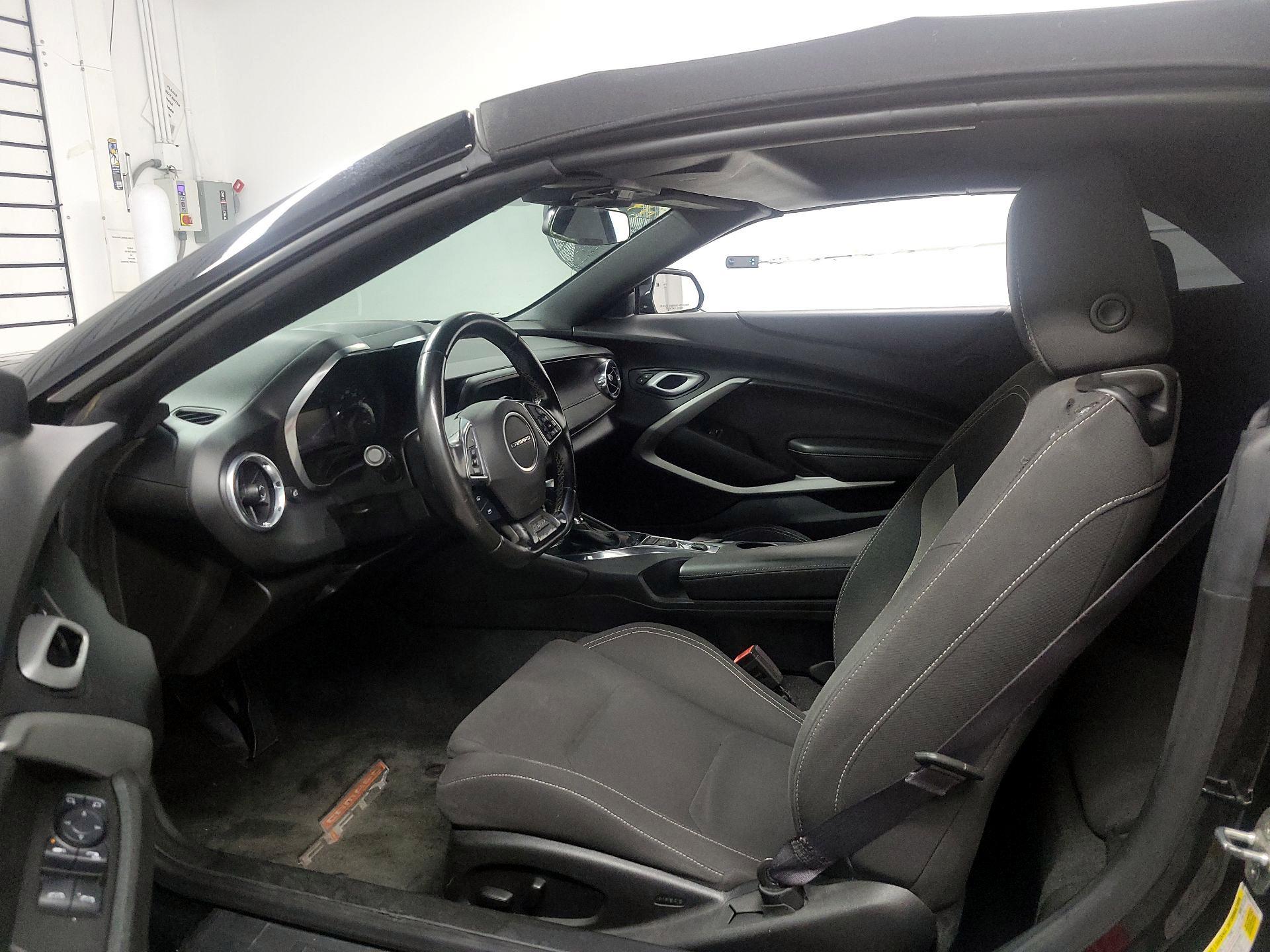 Thumbnail: 2017 Chevrolet Camaro - 11