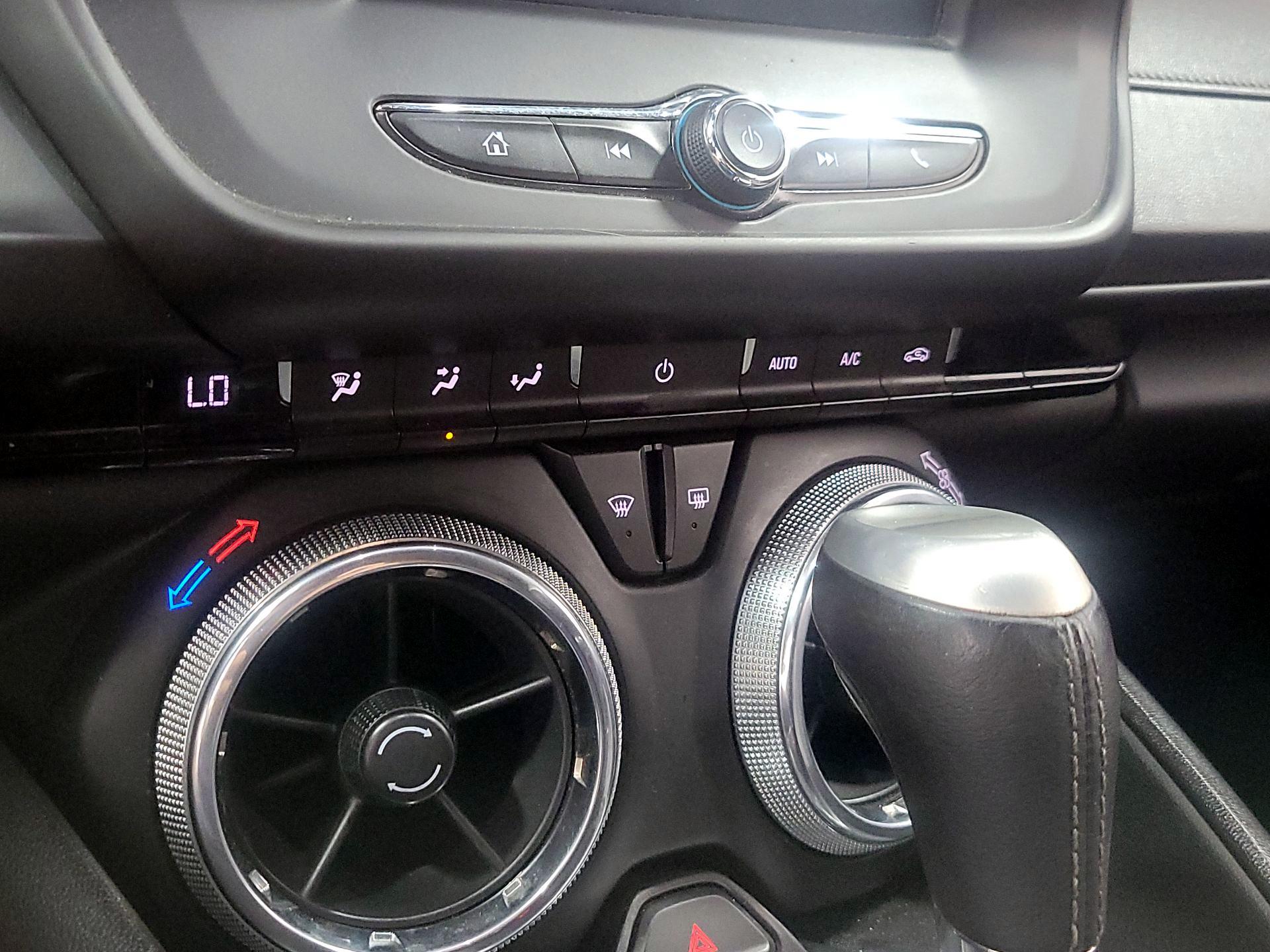 Thumbnail: 2017 Chevrolet Camaro - 15