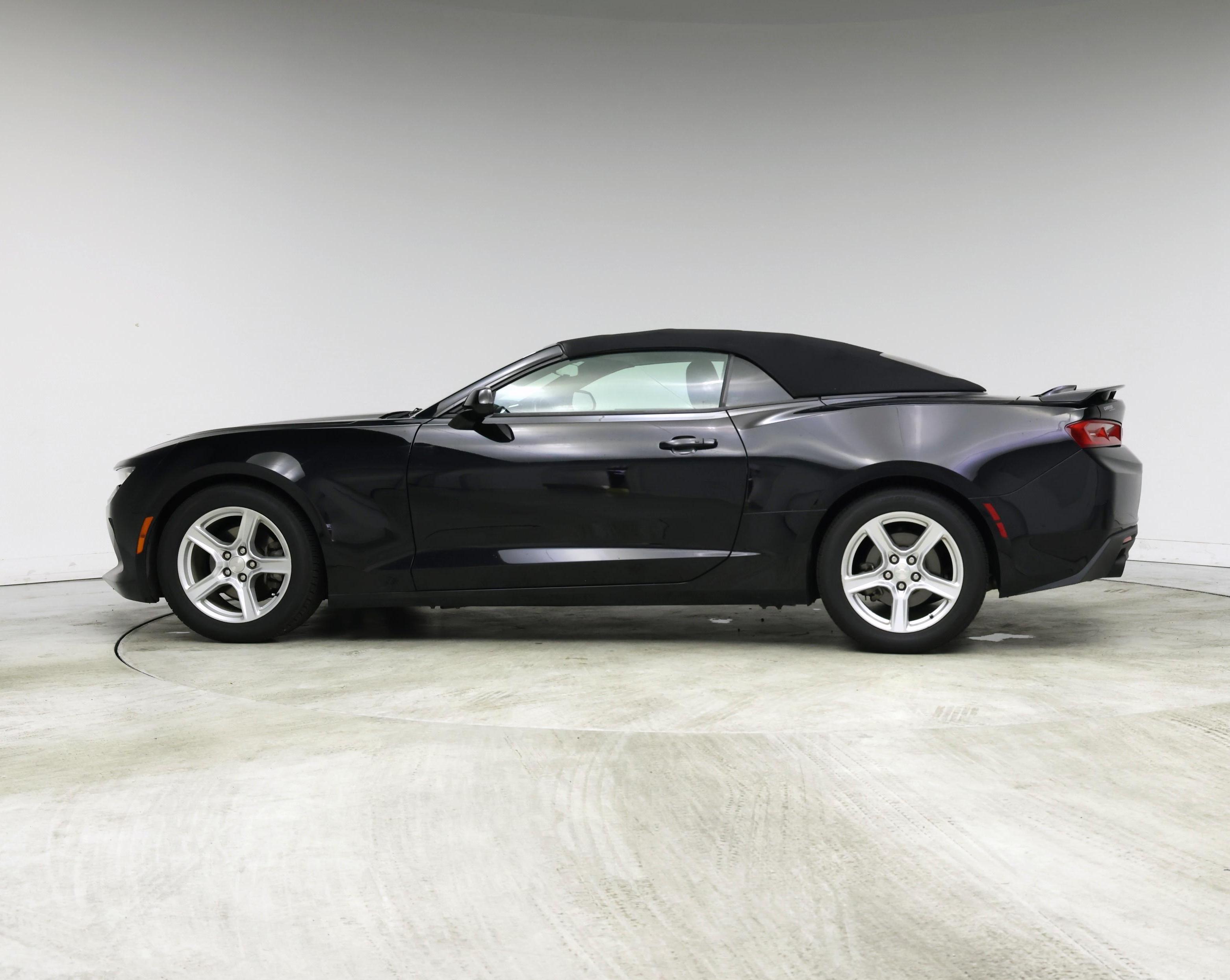 Thumbnail: 2017 Chevrolet Camaro - 3