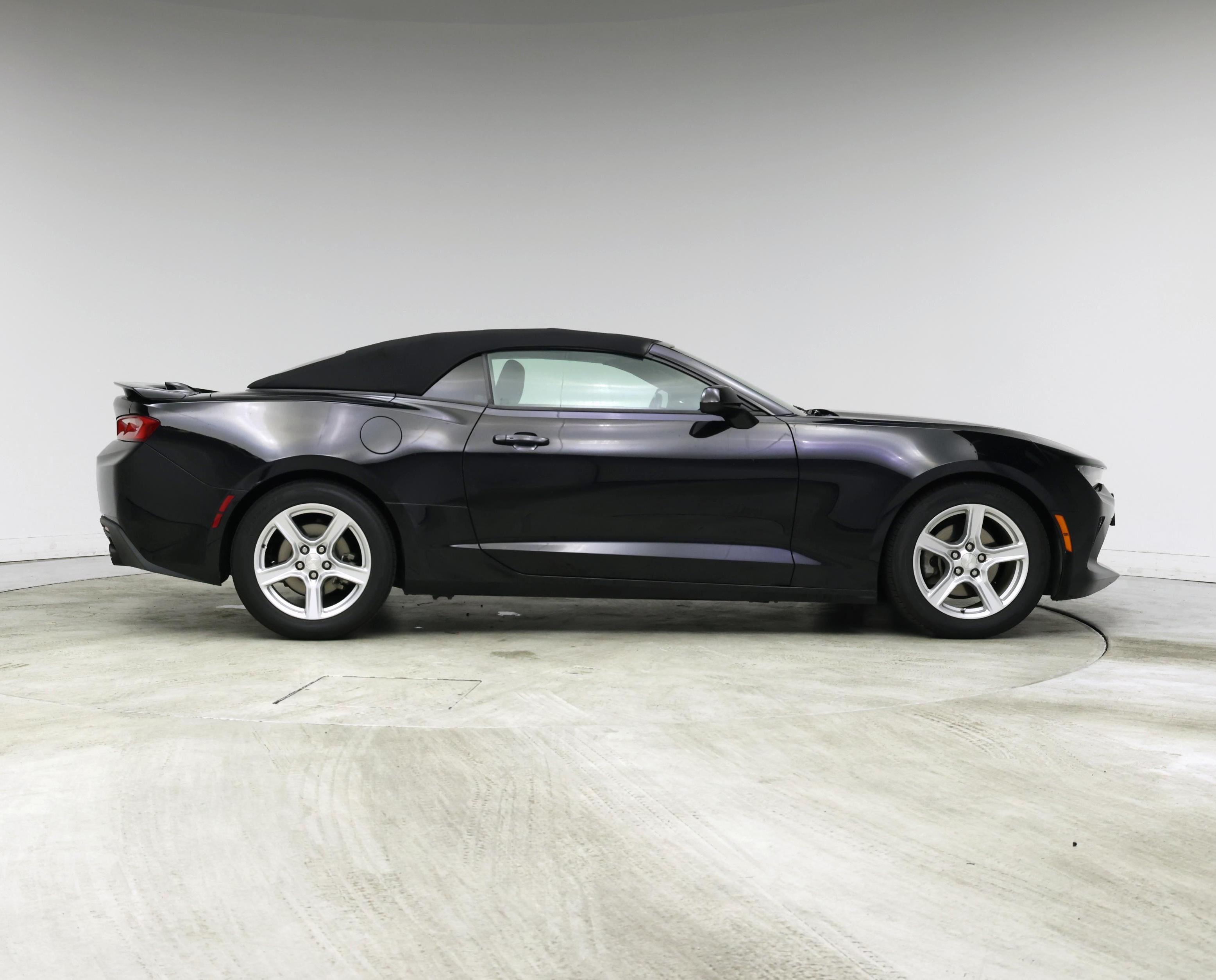 Thumbnail: 2017 Chevrolet Camaro - 7