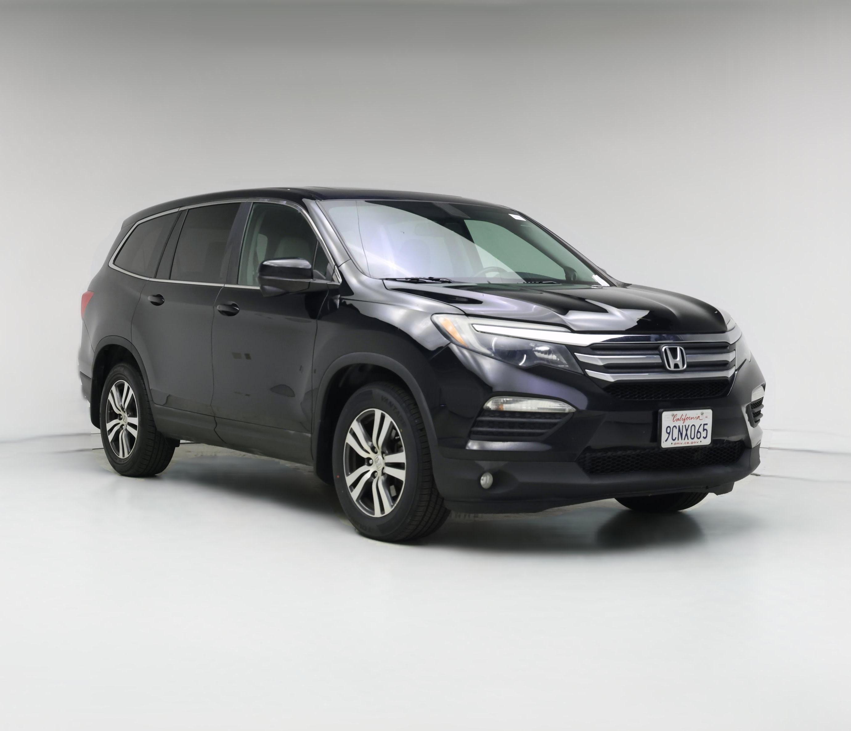 Thumbnail: 2017 Honda Pilot - 1