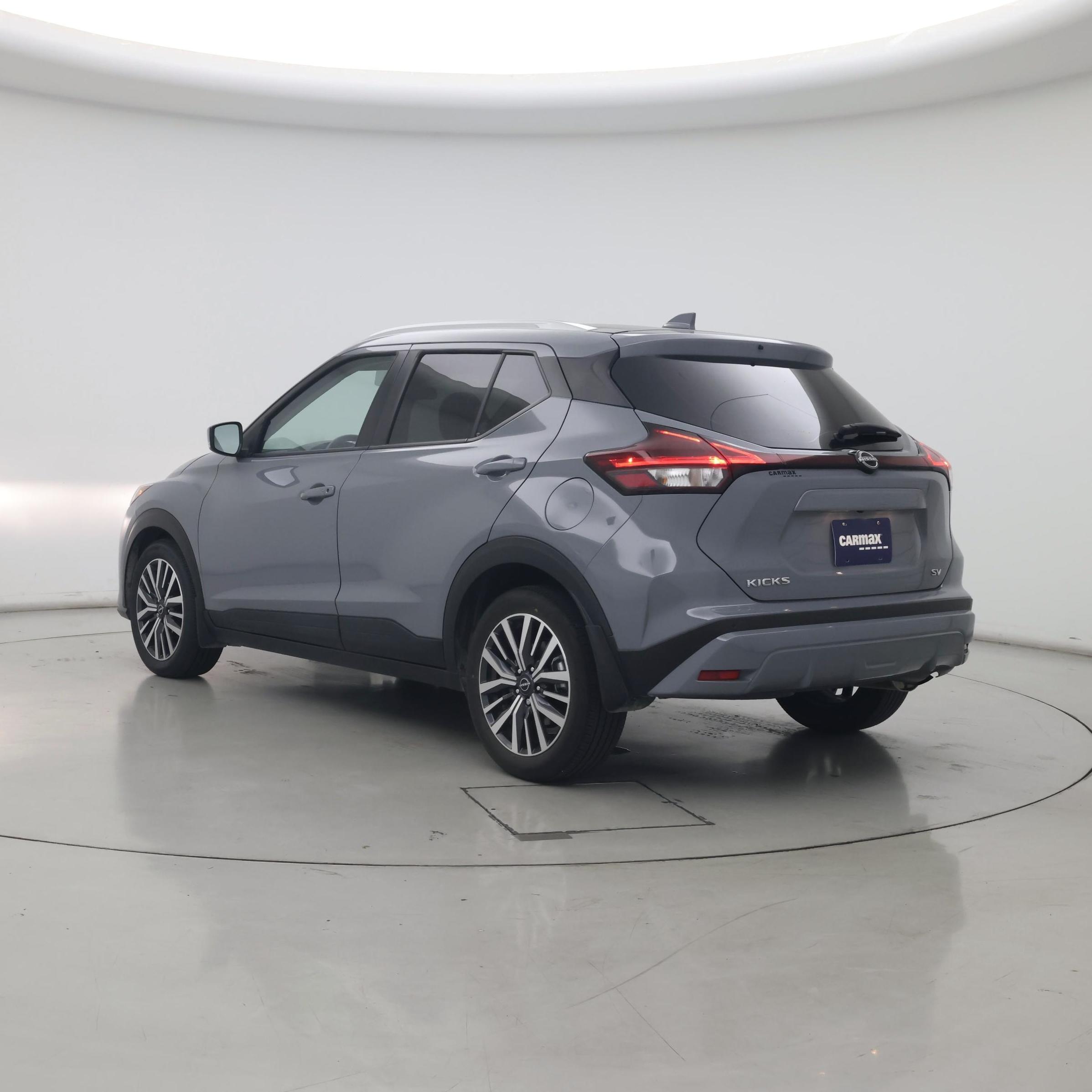 Thumbnail: 2022 Nissan Kicks - 2