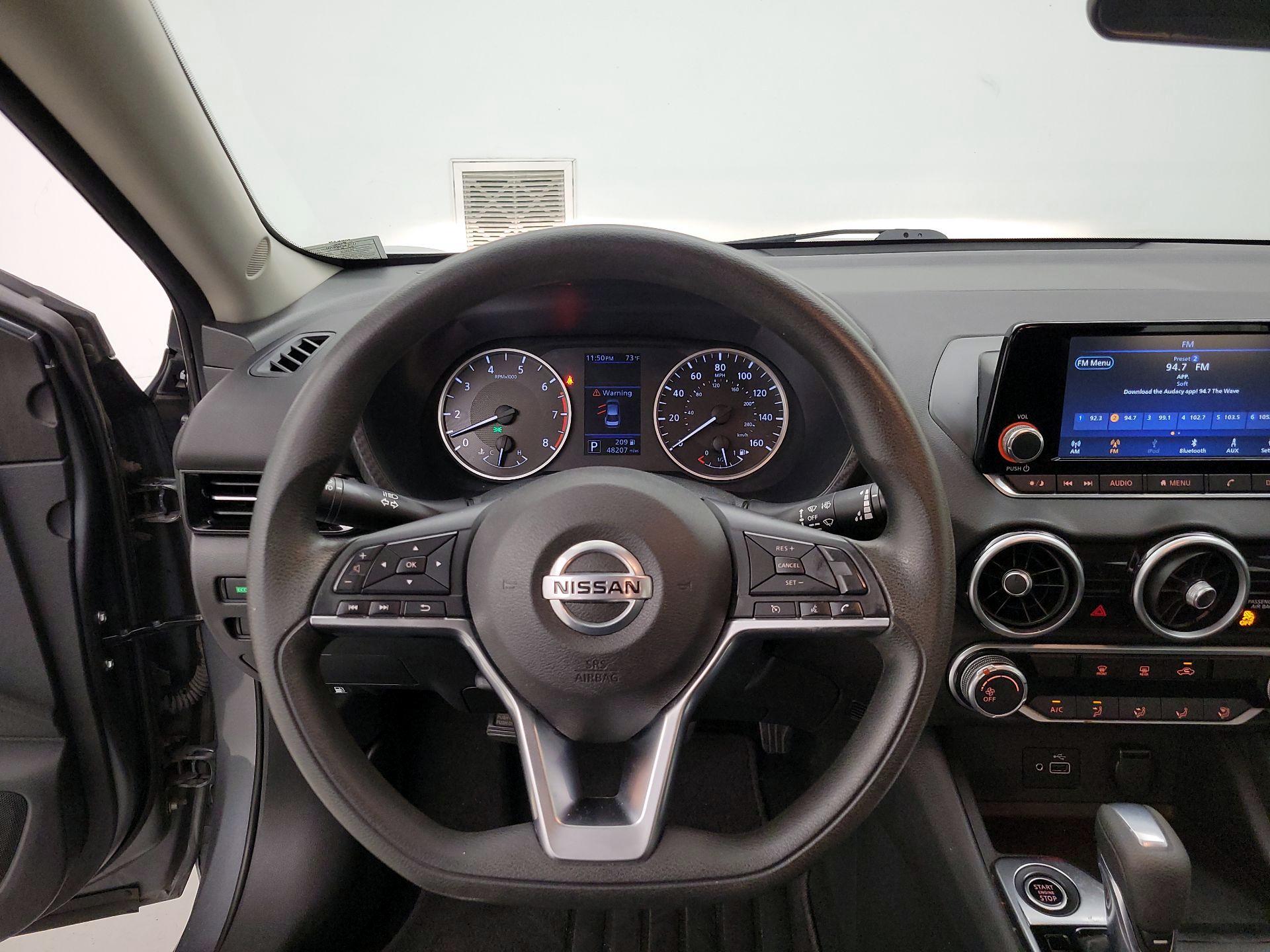 Thumbnail: 2020 Nissan Sentra - 10