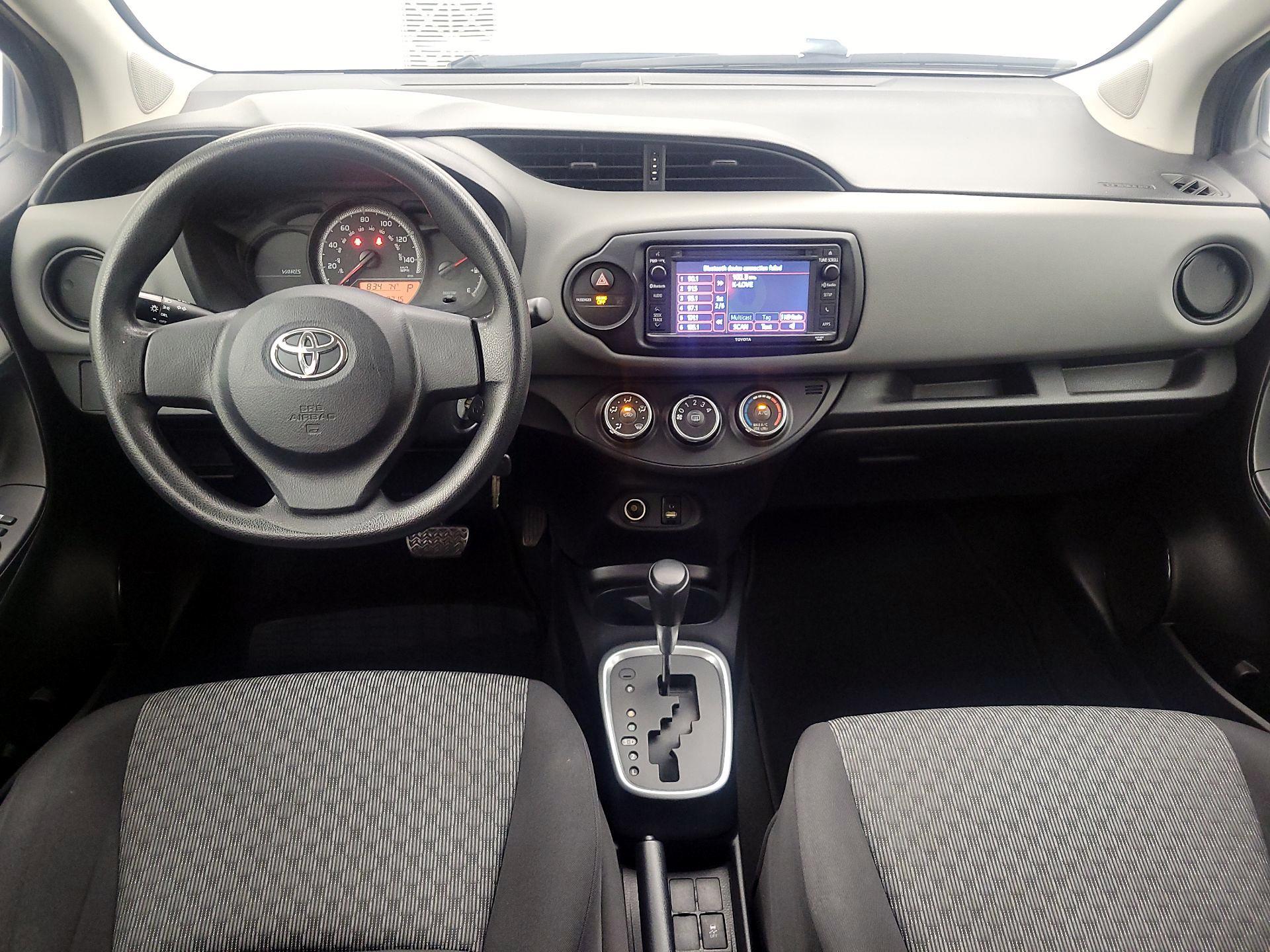 Thumbnail: 2015 Toyota Yaris - 9