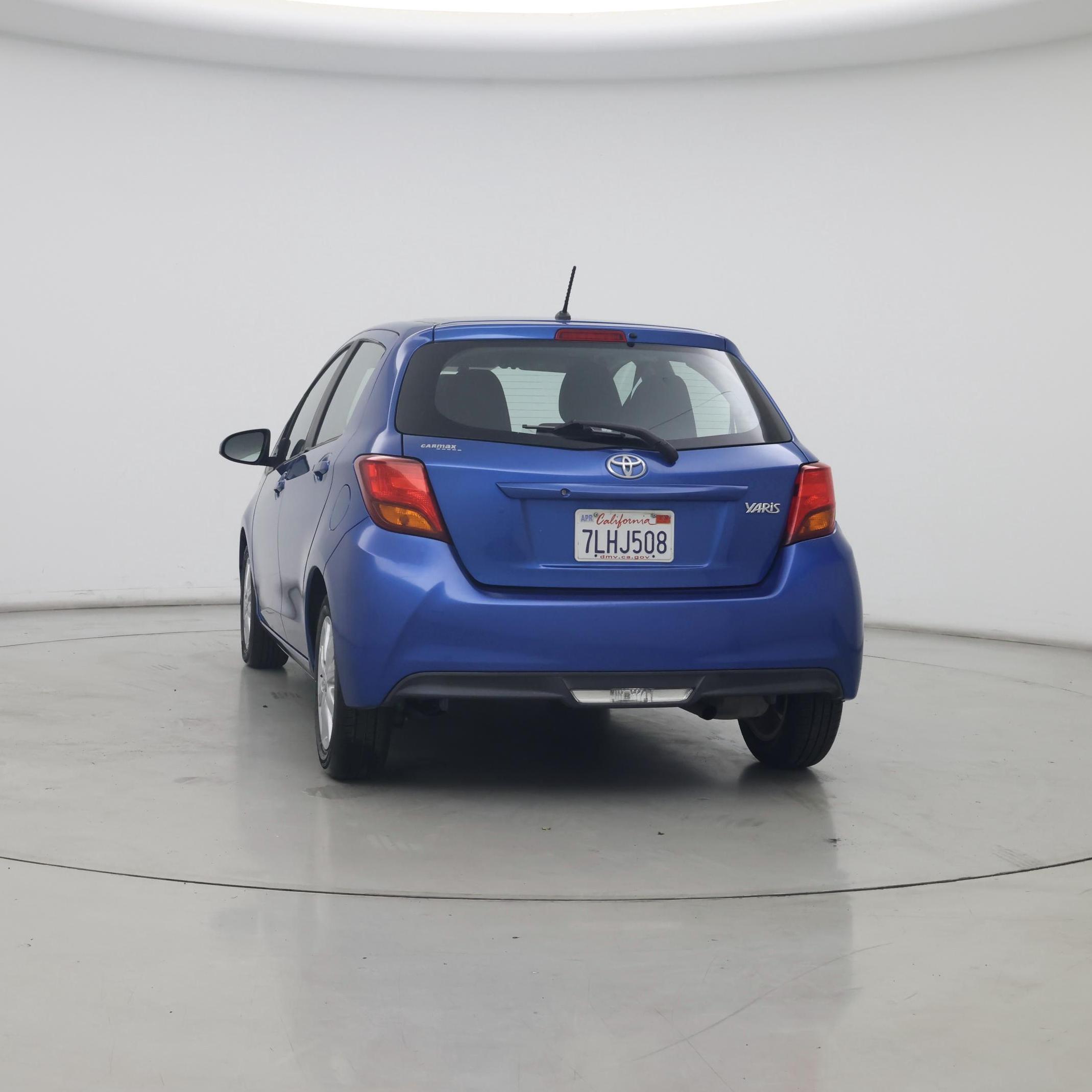 Thumbnail: 2015 Toyota Yaris - 6