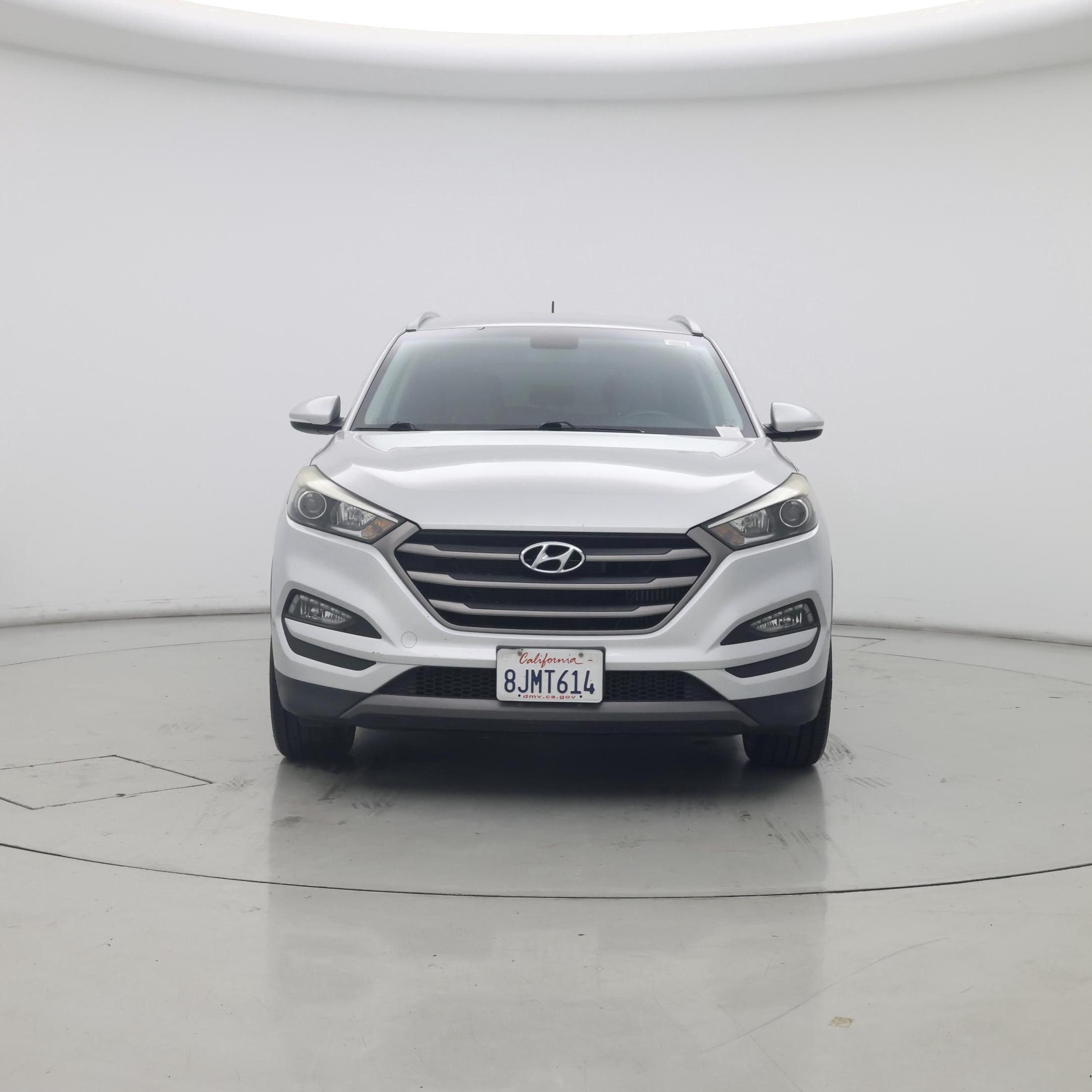 Thumbnail: 2016 Hyundai Tucson - 5