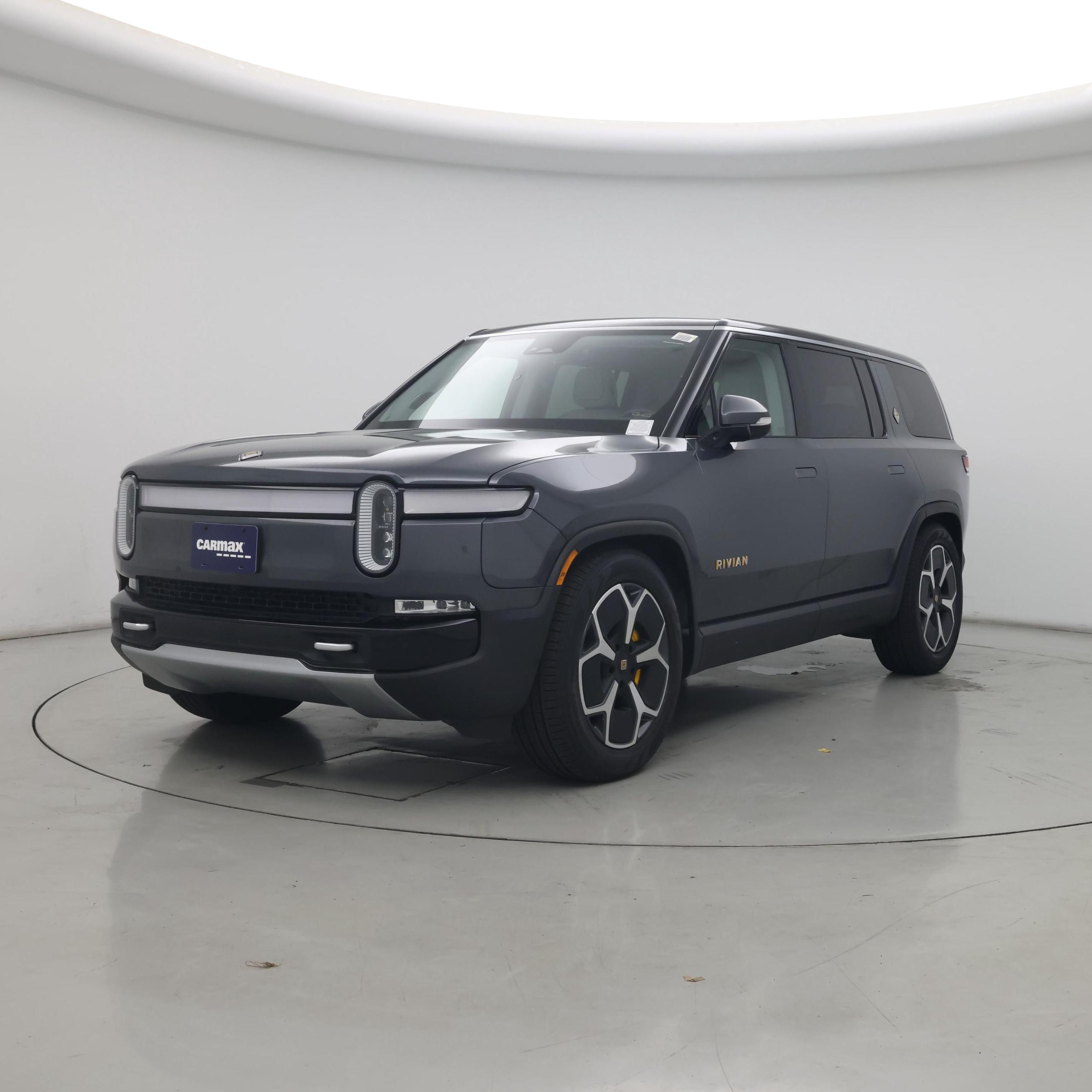 Thumbnail: 2023 Rivian R1S - 4