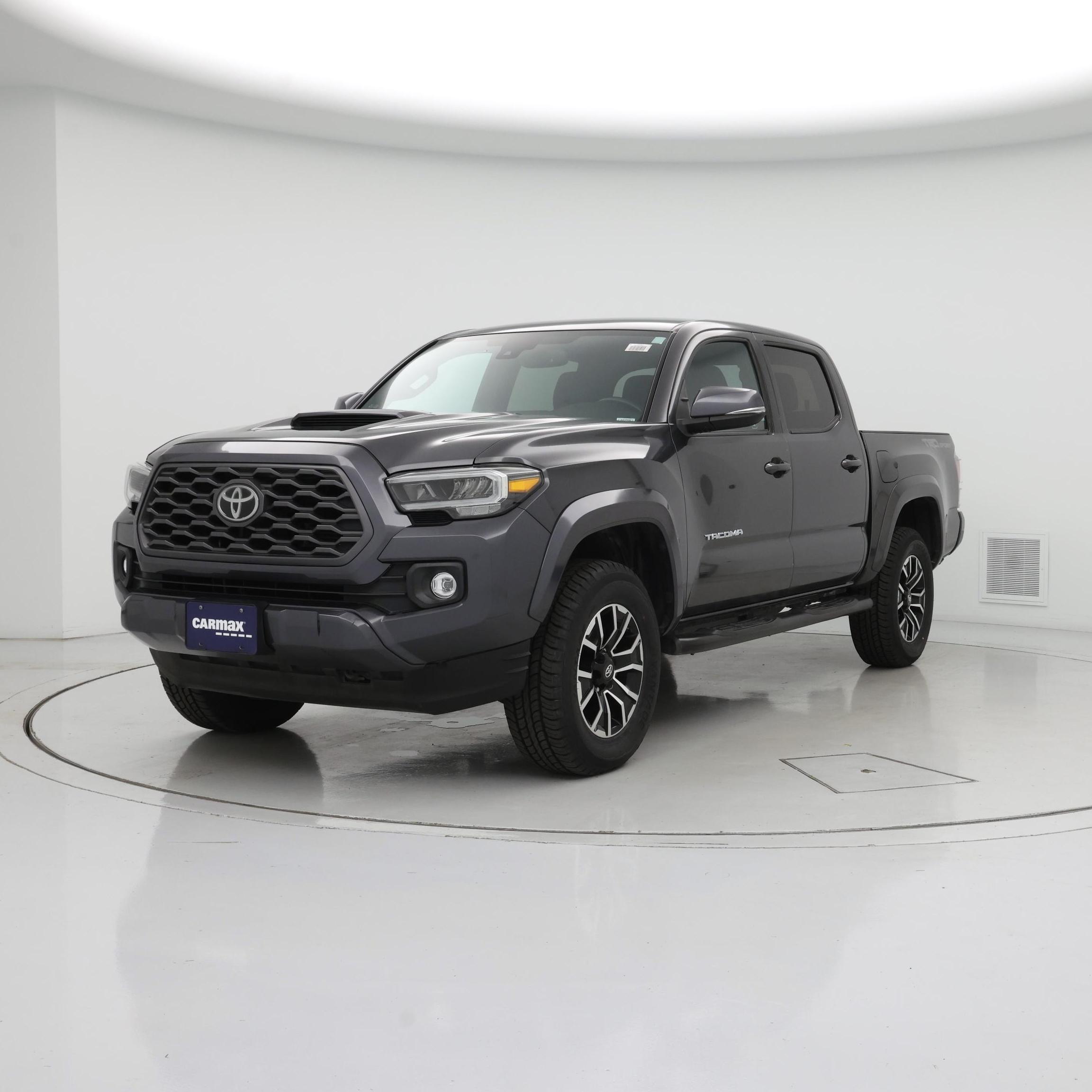 Thumbnail: 2020 Toyota Tacoma - 4