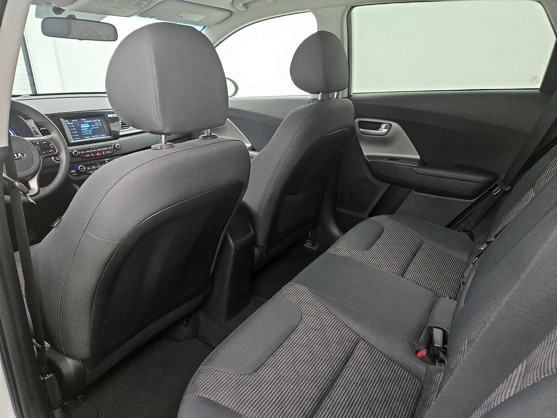 Thumbnail: 2019 Kia Niro - 19