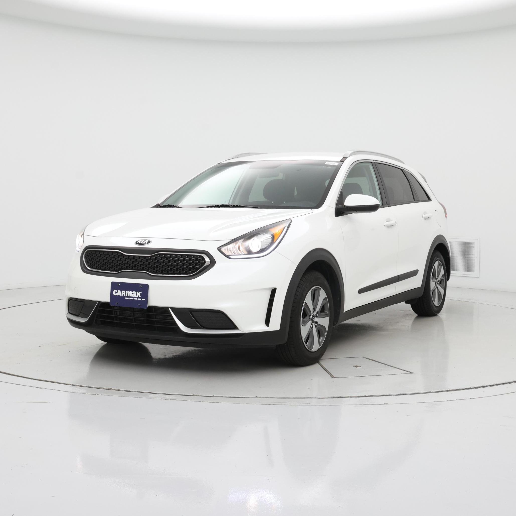 Thumbnail: 2019 Kia Niro - 4
