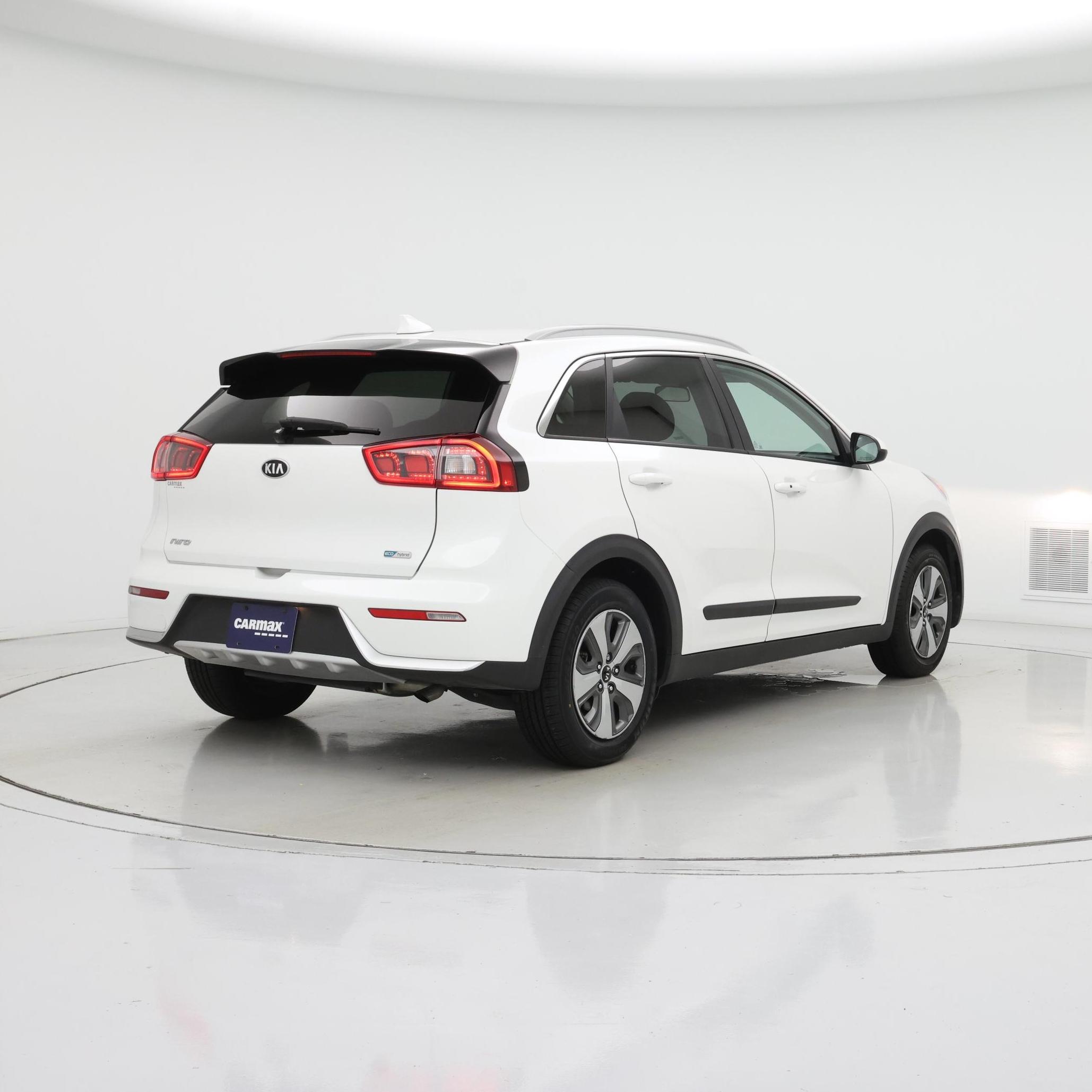 Thumbnail: 2019 Kia Niro - 8