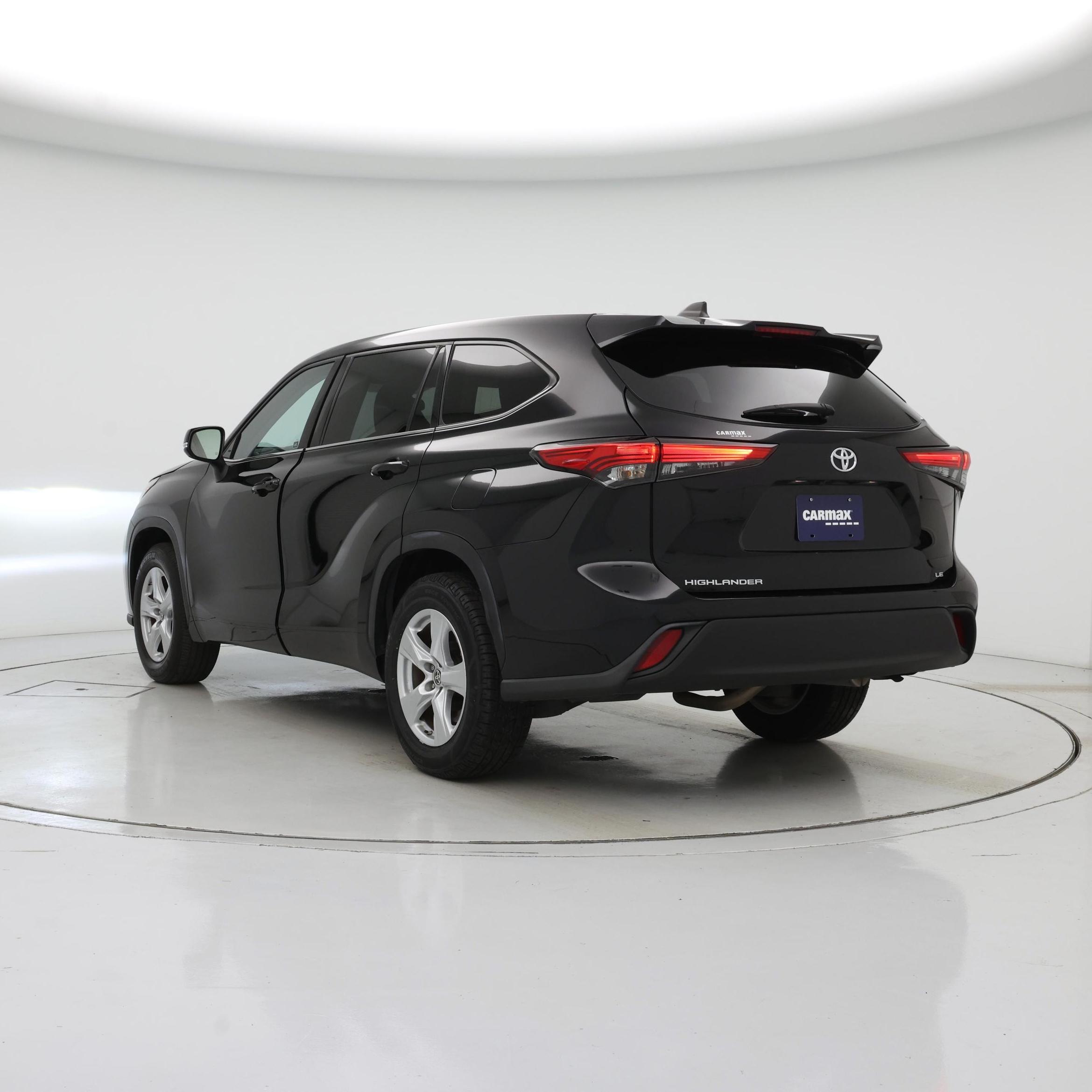 Thumbnail: 2022 Toyota Highlander - 2